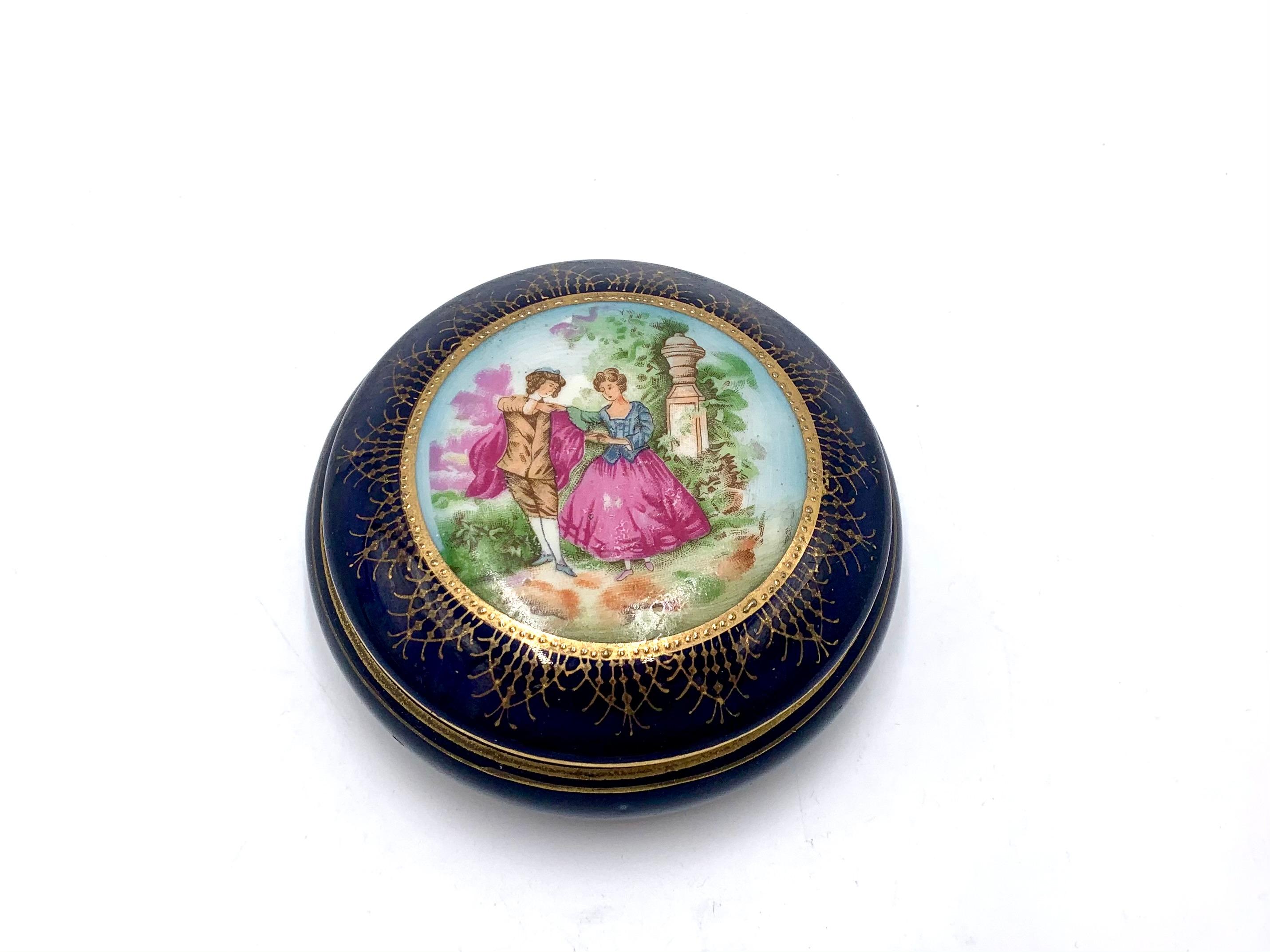 Baroque Porcelain Casket with a Genre Scene For Sale
