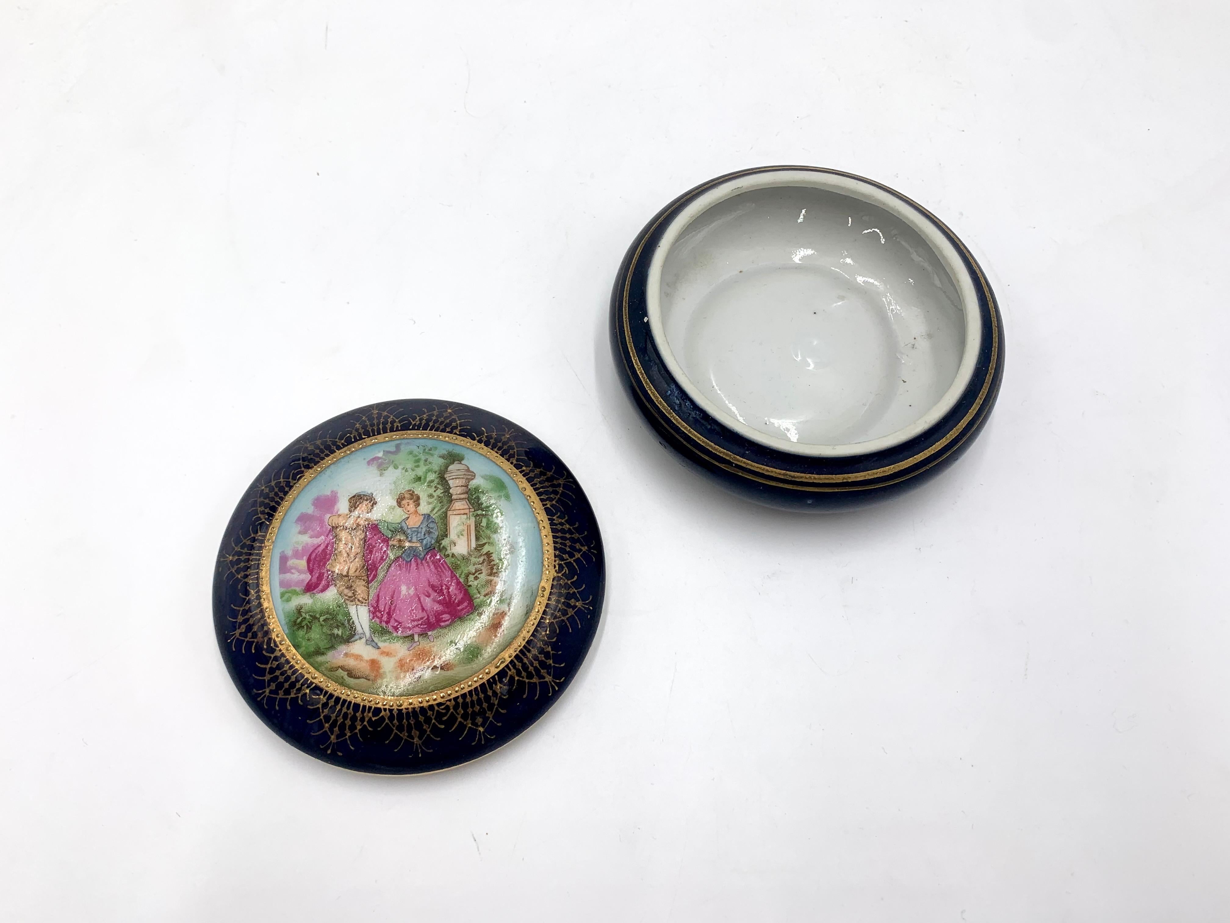 French Porcelain Casket with a Genre Scene For Sale