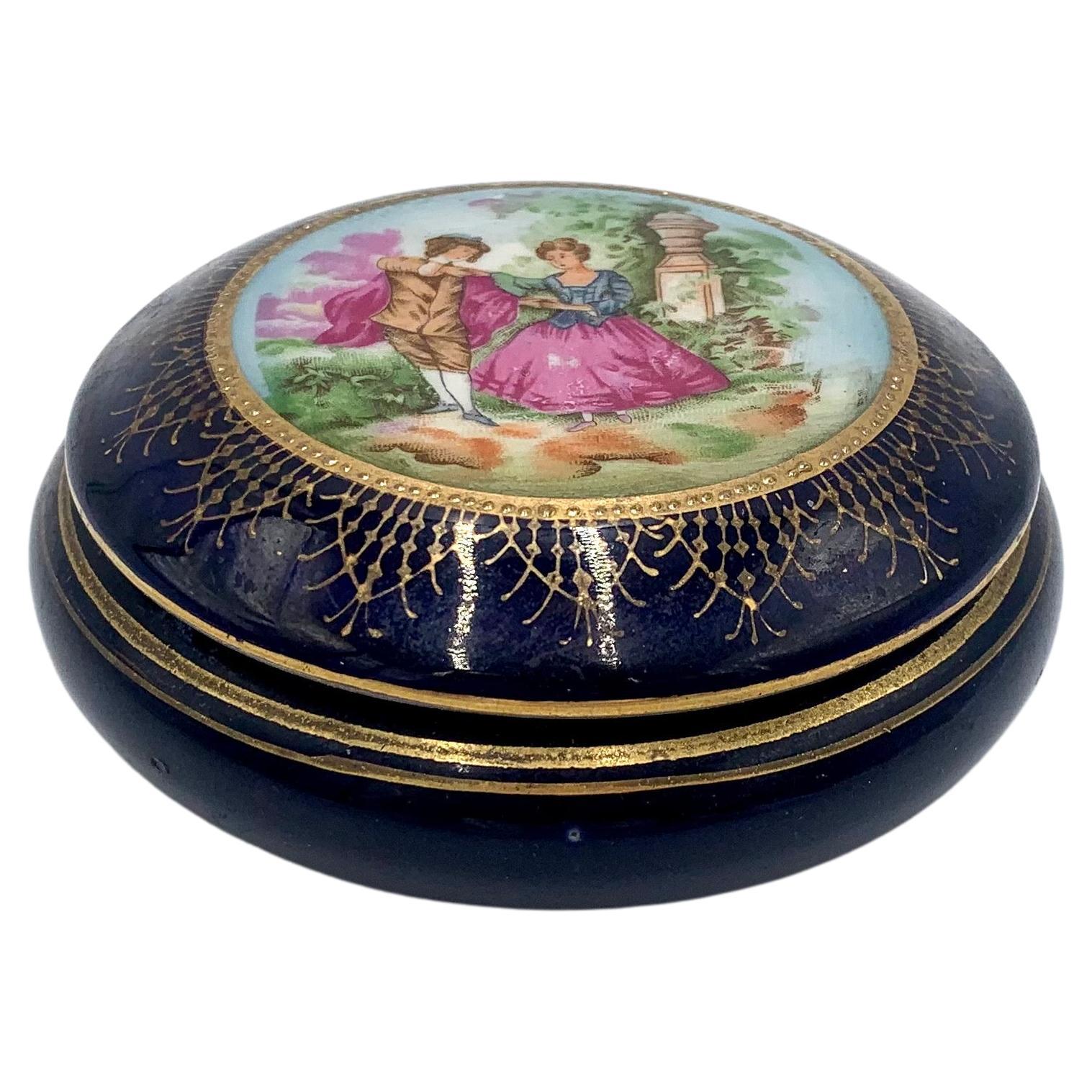 Coffret en porcelaine avec une scène de genre