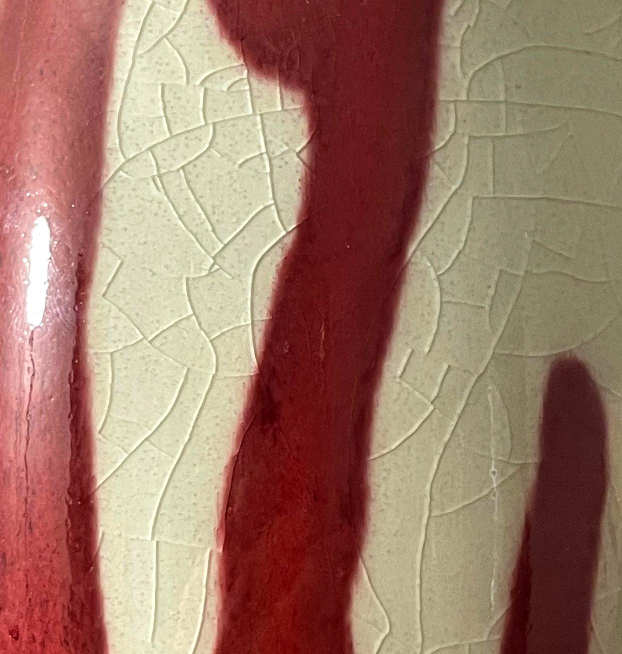 Jarrón de porcelana celadón con esmalte de cobre de Brother Thomas Bezanson en venta 3