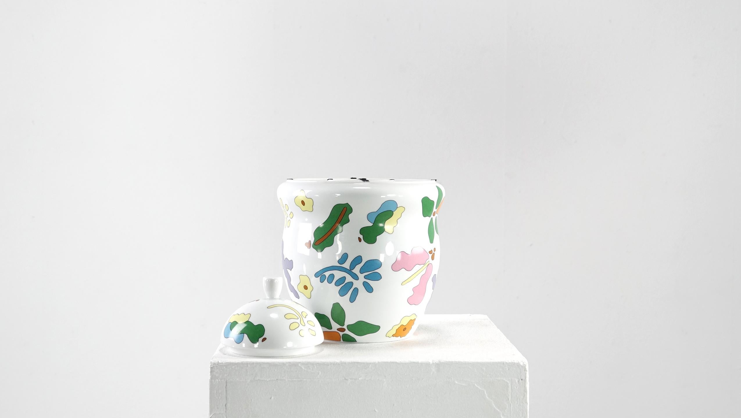 Italian Porcelain Centerpiece Alessi Tendentse Design Nathalie du Pasquier & G. Sowden