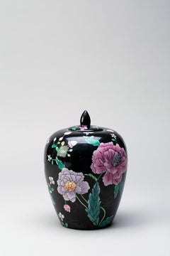 Vase sculptural en porcelaine et céramique Italie Contemporain, 21e siècle