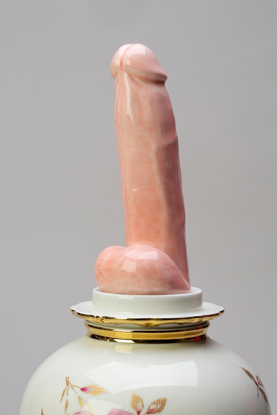 Porcelain & Ceramic Sculptural Vase Italy Contemporary, 21st Century In New Condition In London, GB