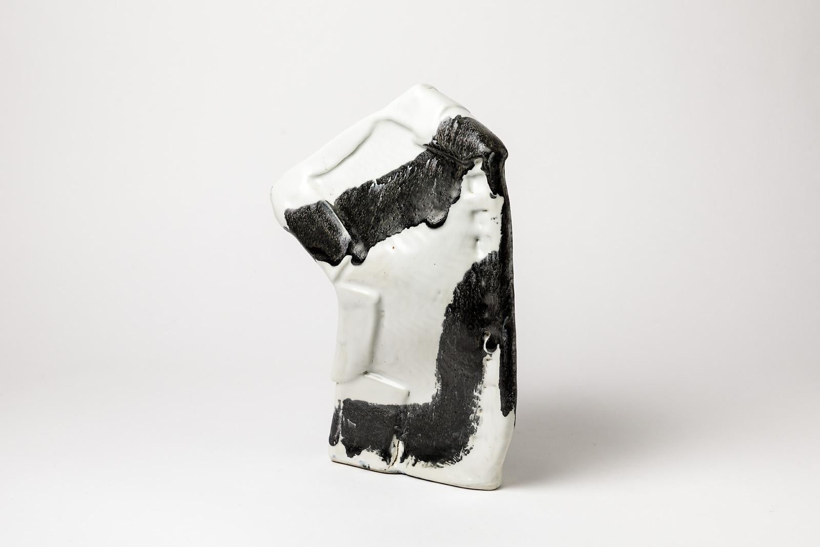 Porzellan-Keramikvase-Skulptur von Michel Lanos aus weißer und schwarzer Keramikglasur im Zustand „Hervorragend“ im Angebot in Neuilly-en- sancerre, FR