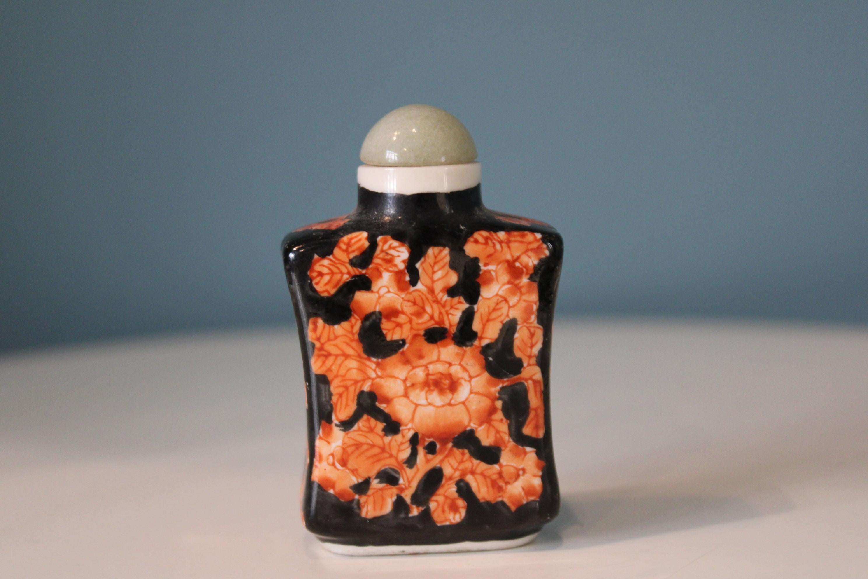 Porcelain Chinese Snuff bottle.