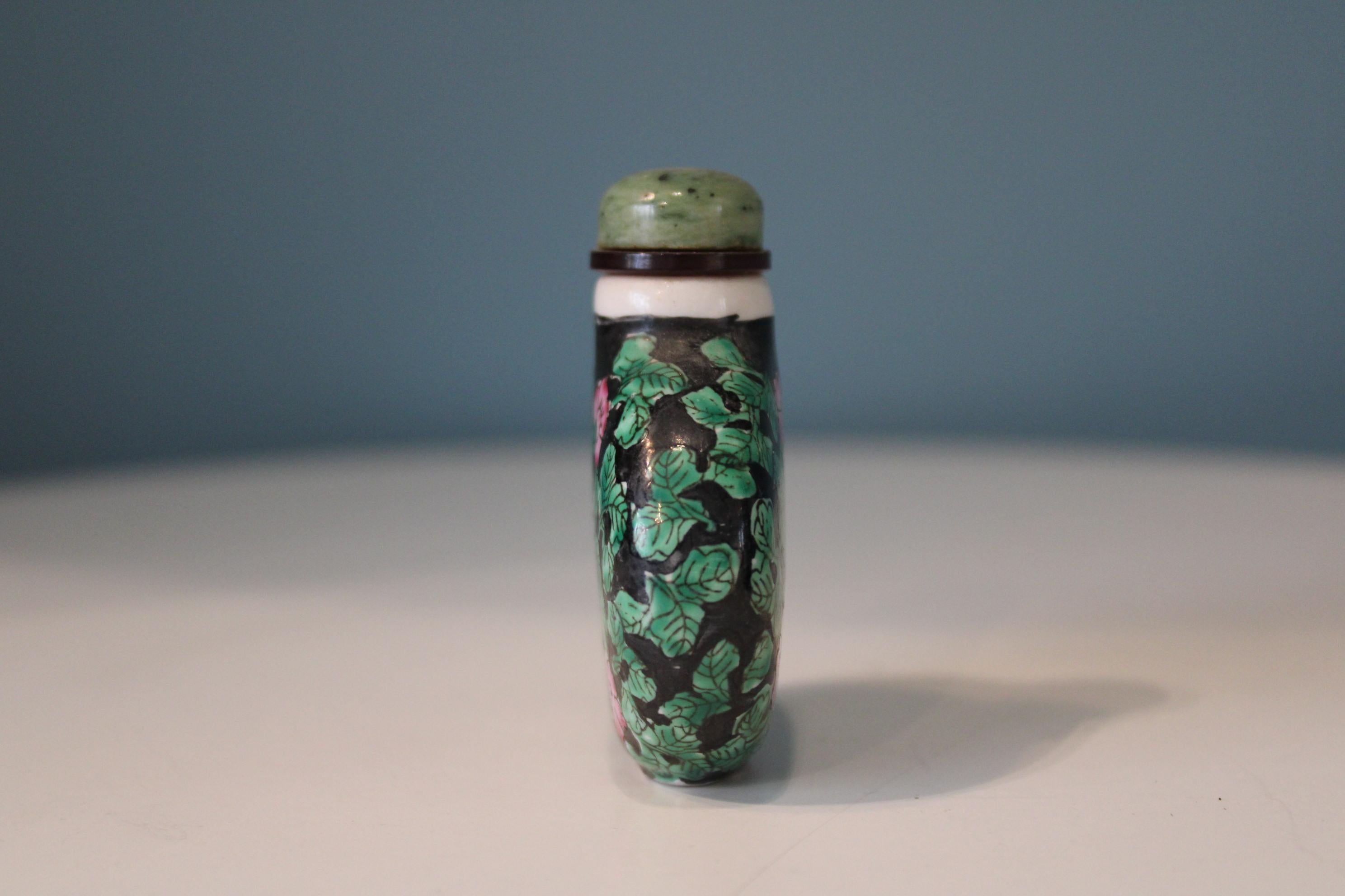 Porcelain Chinese Snuff Bottle For Sale 2