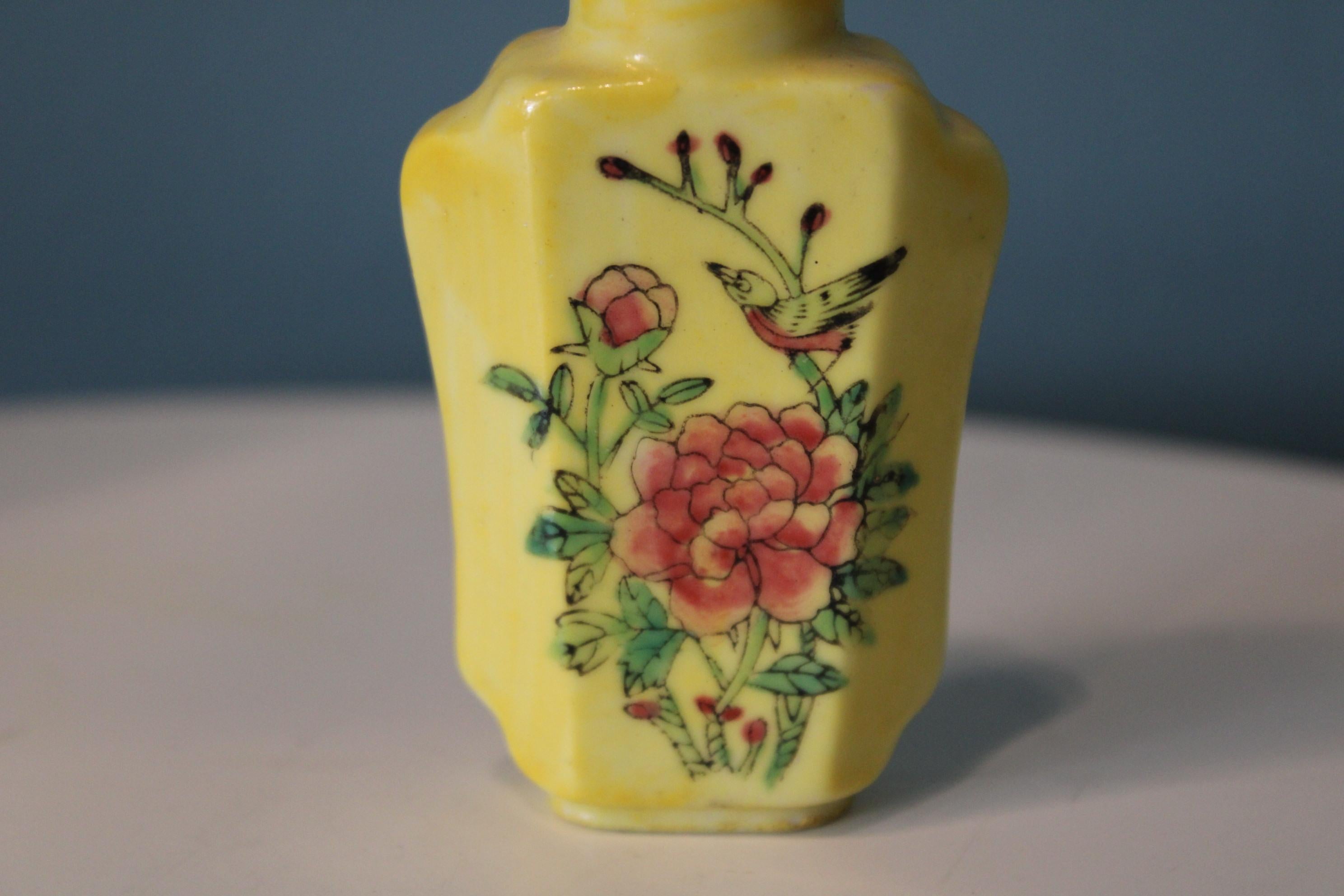 Porcelain Chinese Snuff Bottle 2
