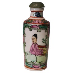 Bouteille de snuff chinoise en porcelaine