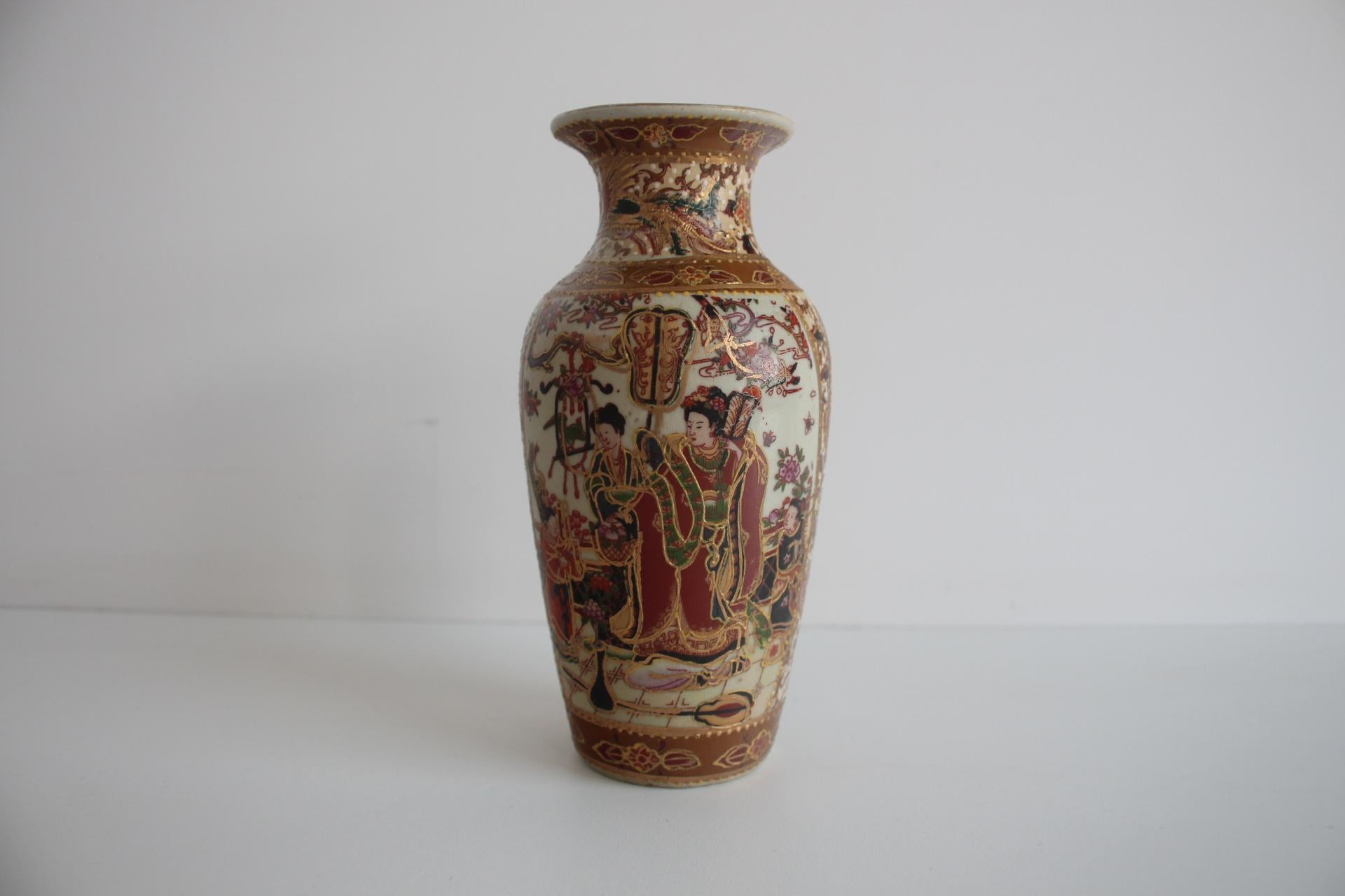 Jarrón de porcelana china, Satsuma, años 70. Chino en venta