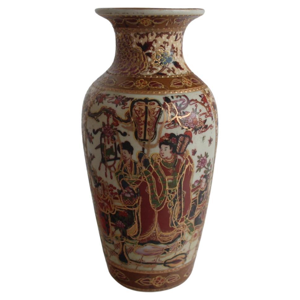 Porcelain Chinese Vase, Satsuma, 1970's.