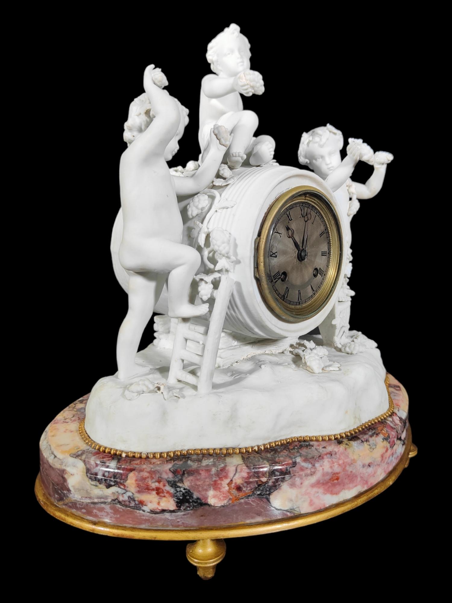 Porcelain Clock from LE Roy and Fills in Paris For Sale 6