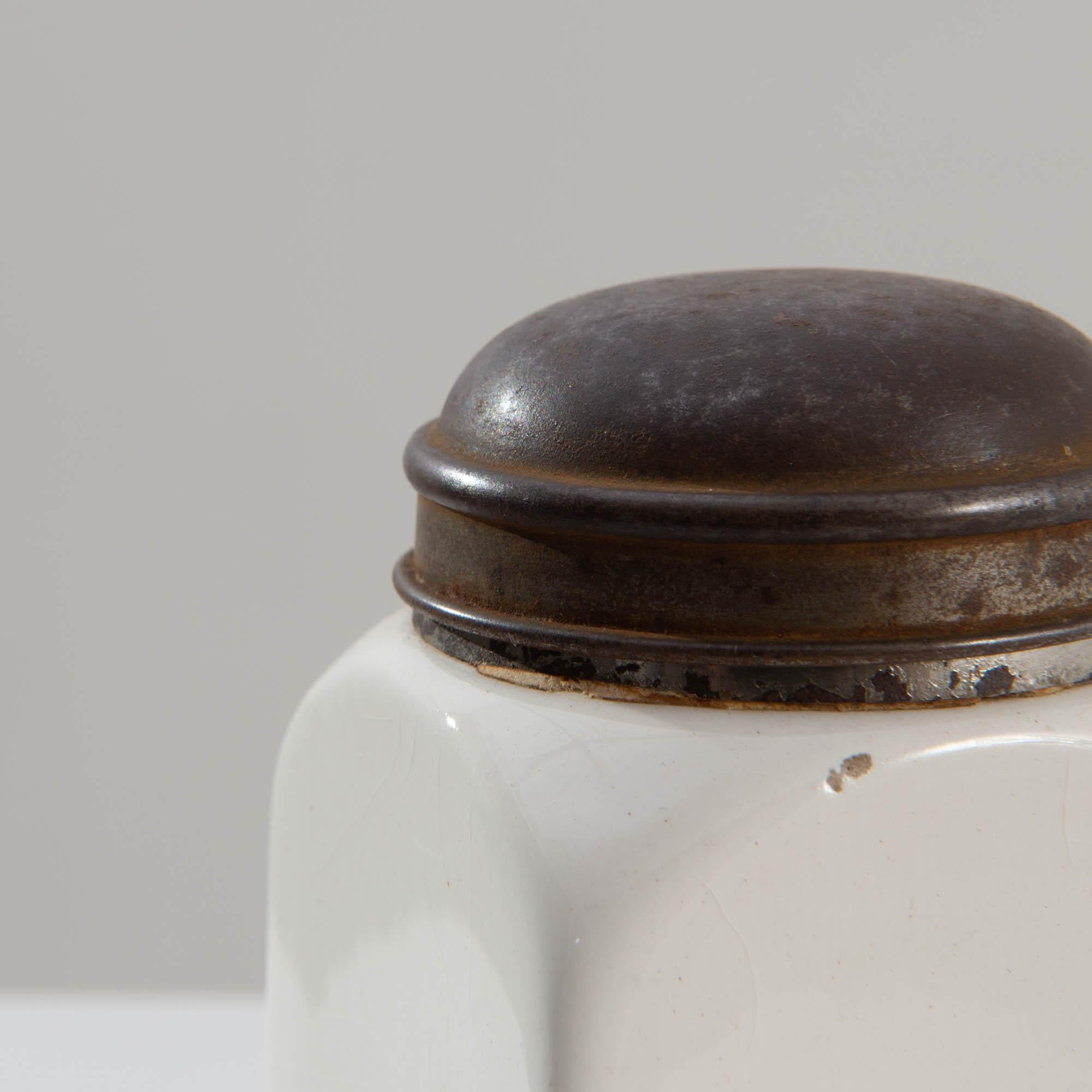 Porcelain Cocoa Canister with Metal Lid For Sale 4