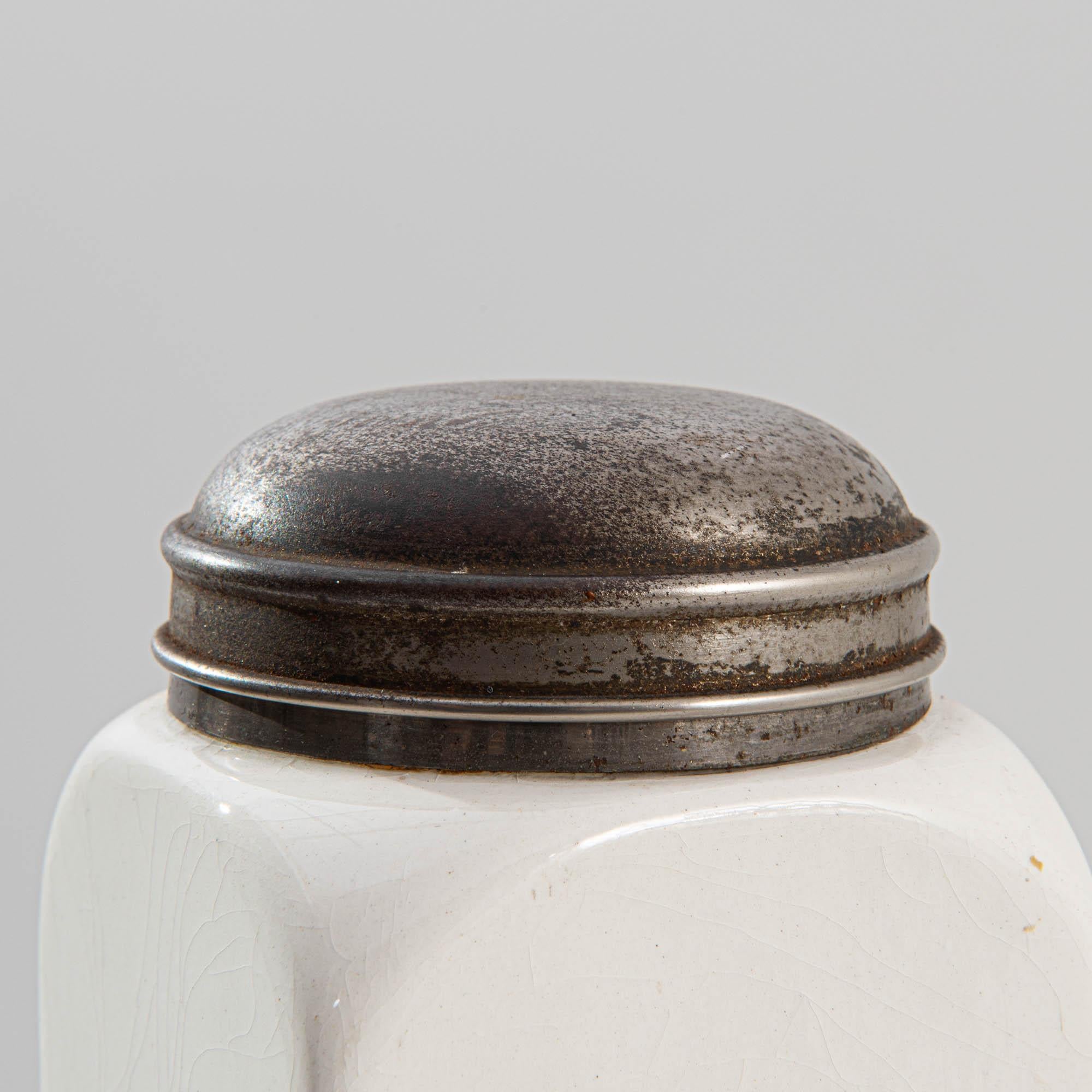 Porcelain Coffee Canister with Metal Lid For Sale 2