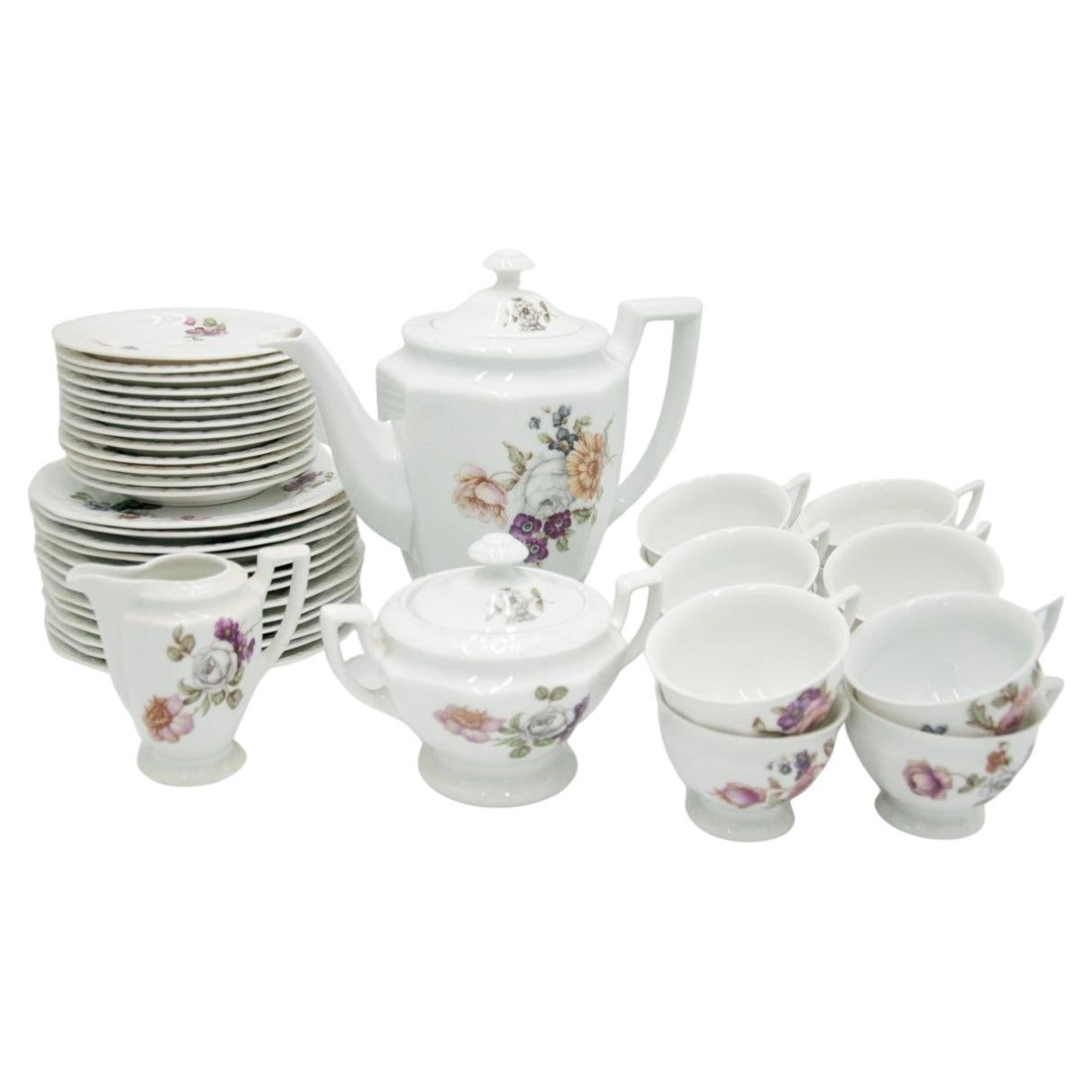 Porcelain Coffee Service, Rosenthal White Maria, 1927 For Sale