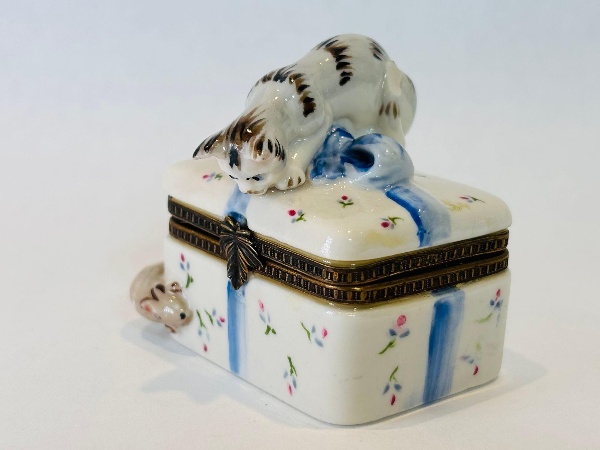 Caja de porcelana coleccionable Gato con ratón en Bueno estado para la venta en North Hollywood, CA