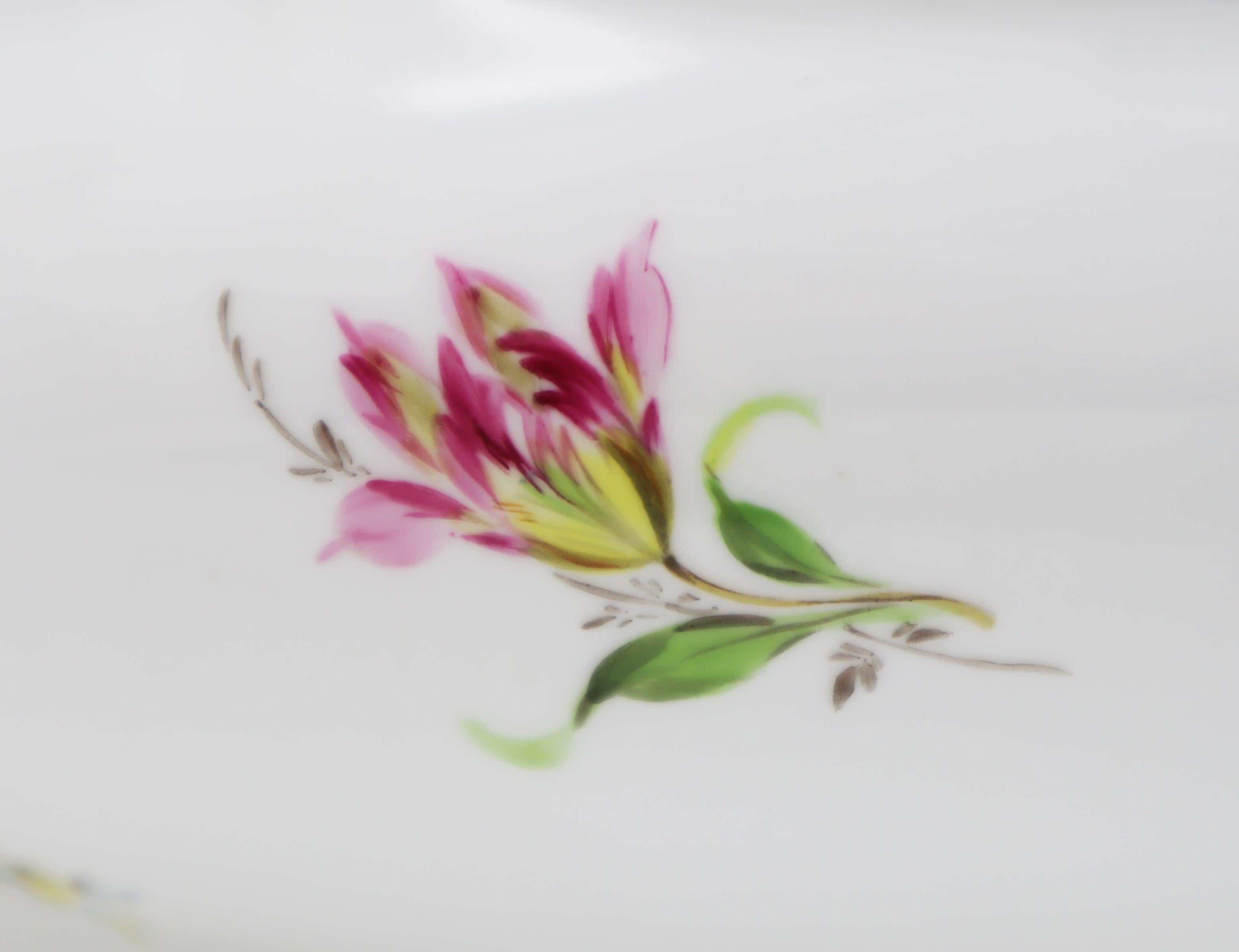 20th Century Porcelain Covered Bowl For Sale