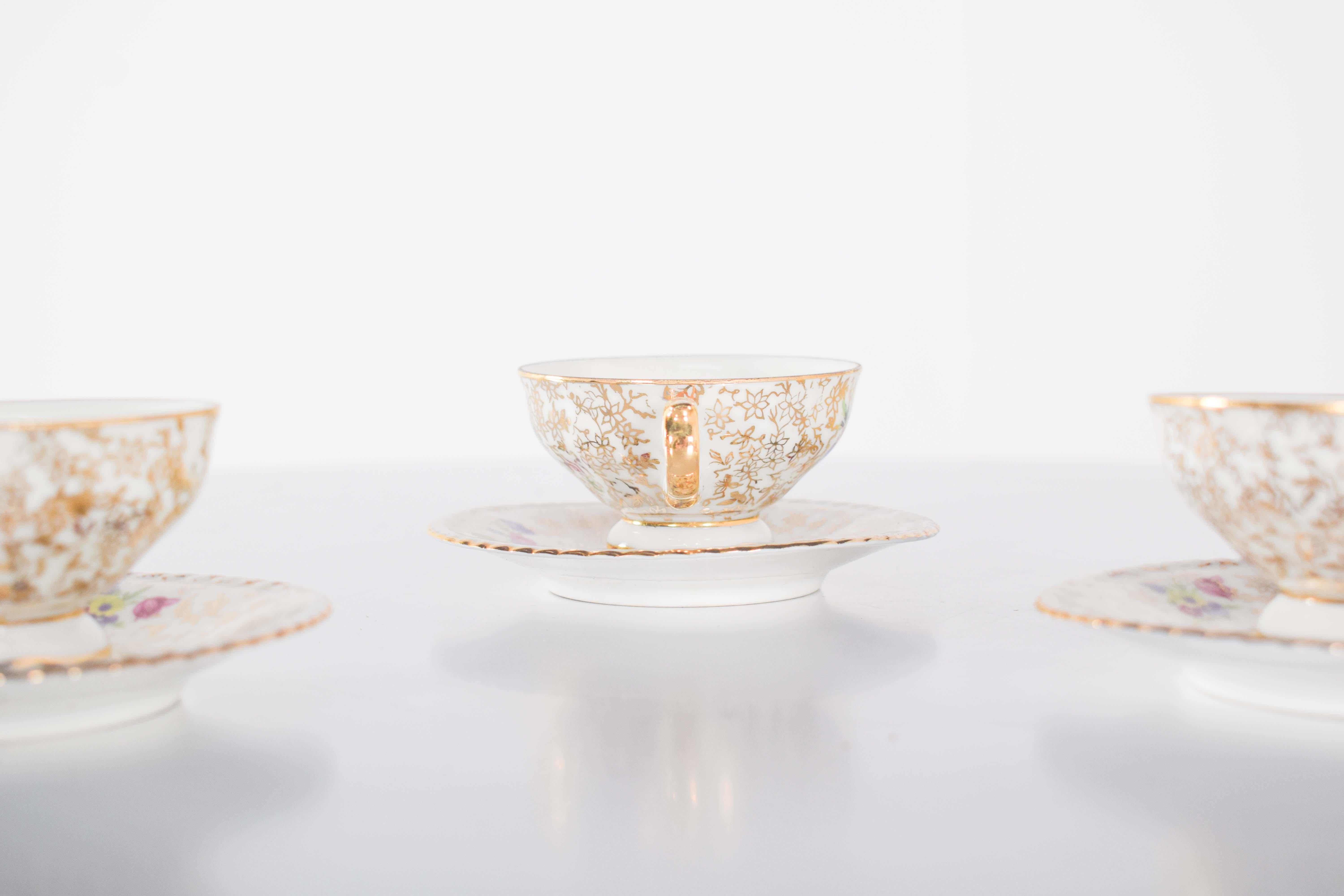 German Porcelain Cups and Saucers from Bavaria For Sale