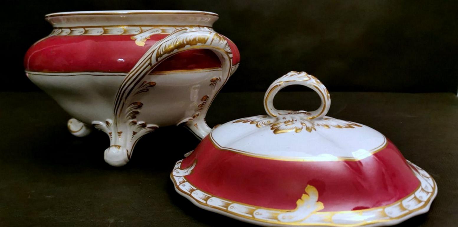 19th Century Porcelain De Paris Napoleon III French Soup Tureen