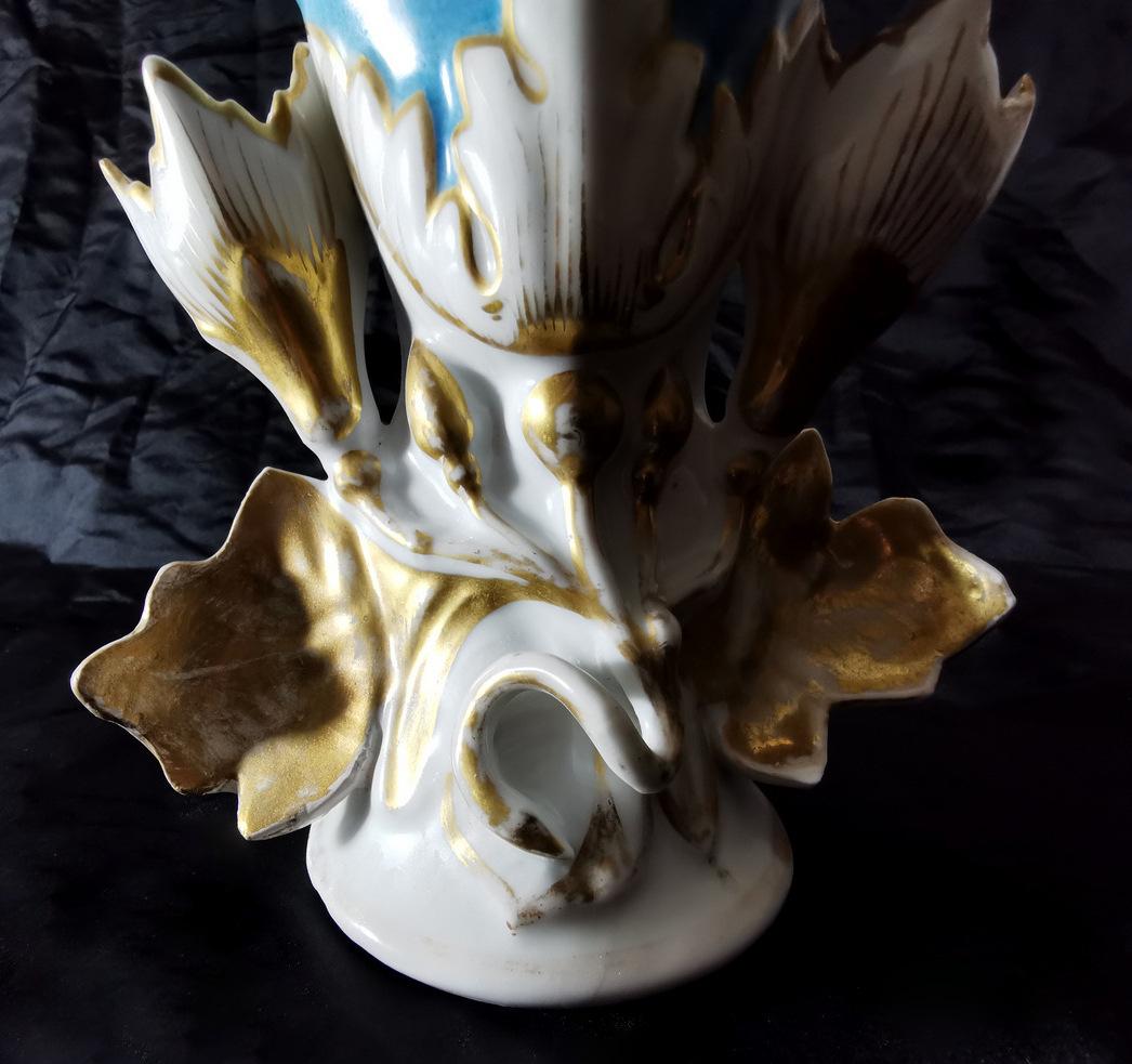 Porcelain de Paris Pair French Wedding Vases for Church For Sale 4