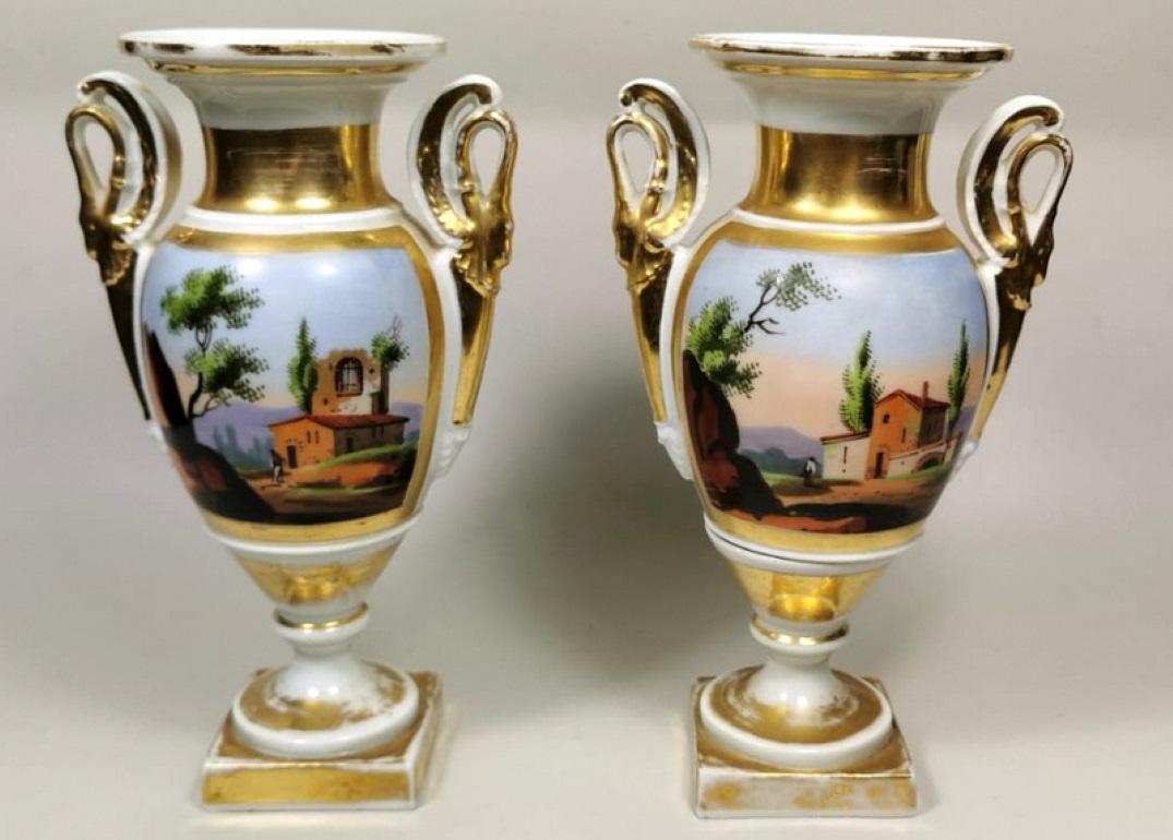 French Porcelain de Paris Pair of Hand Painted Vases Napoleon III, France For Sale