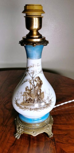 Lampada da tavolo in porcellana De Paris Napoleone III Francia "Senza paralume
