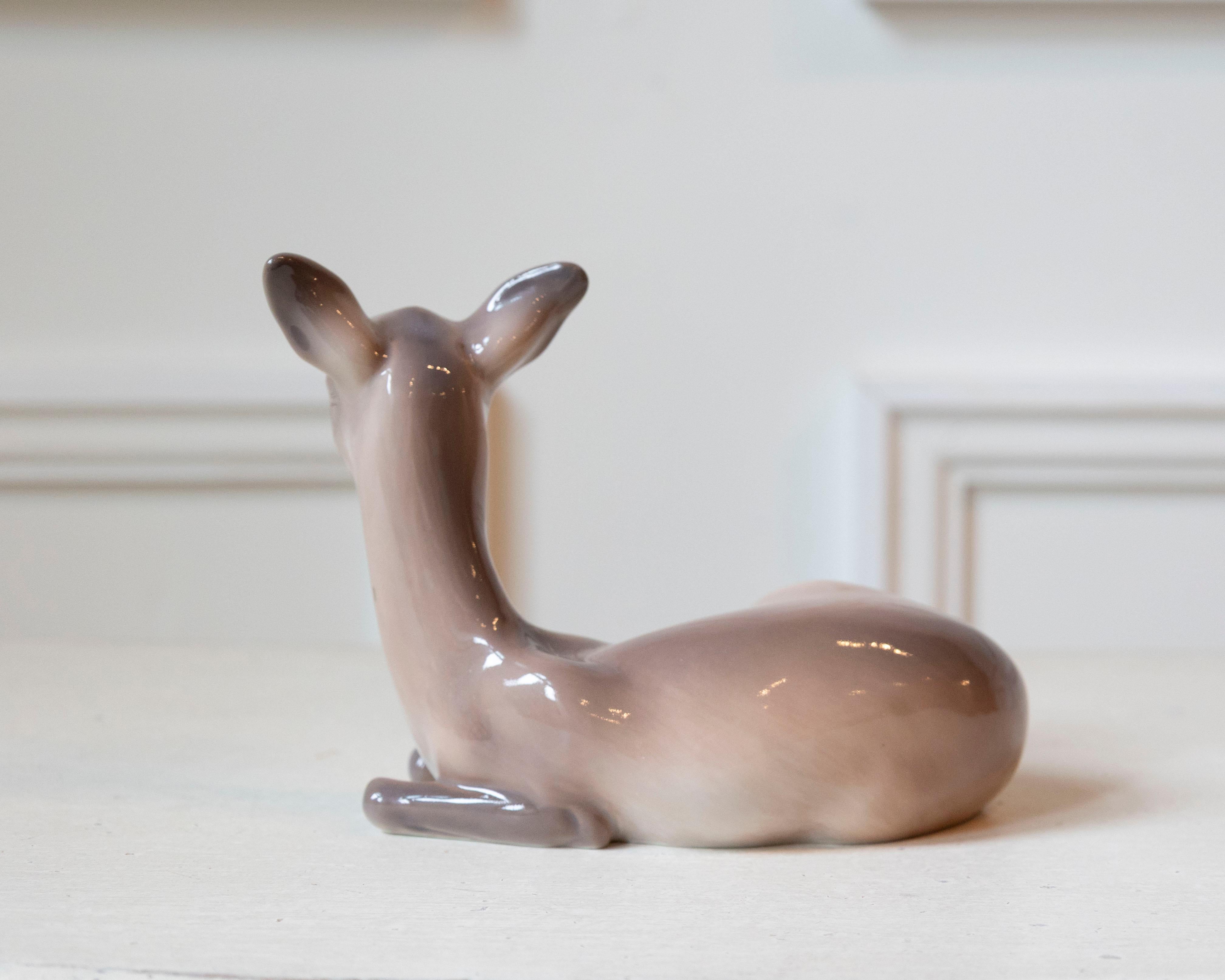 Porcelain Deer by Dahl Jensen, Denmark In Good Condition For Sale In Atlanta, GA