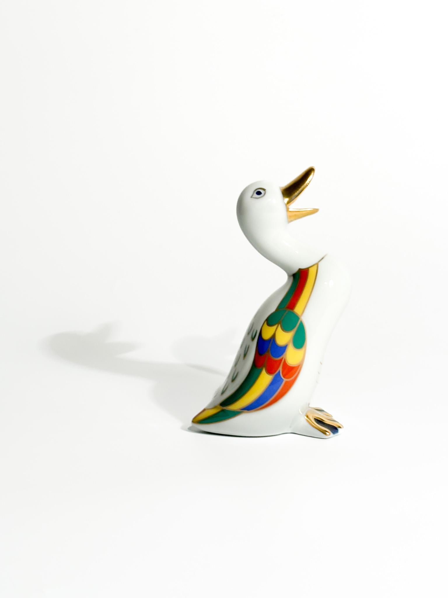 Porcelain Duck by Richard Ginori Hand Painted from the 1980s In Good Condition For Sale In Milano, MI