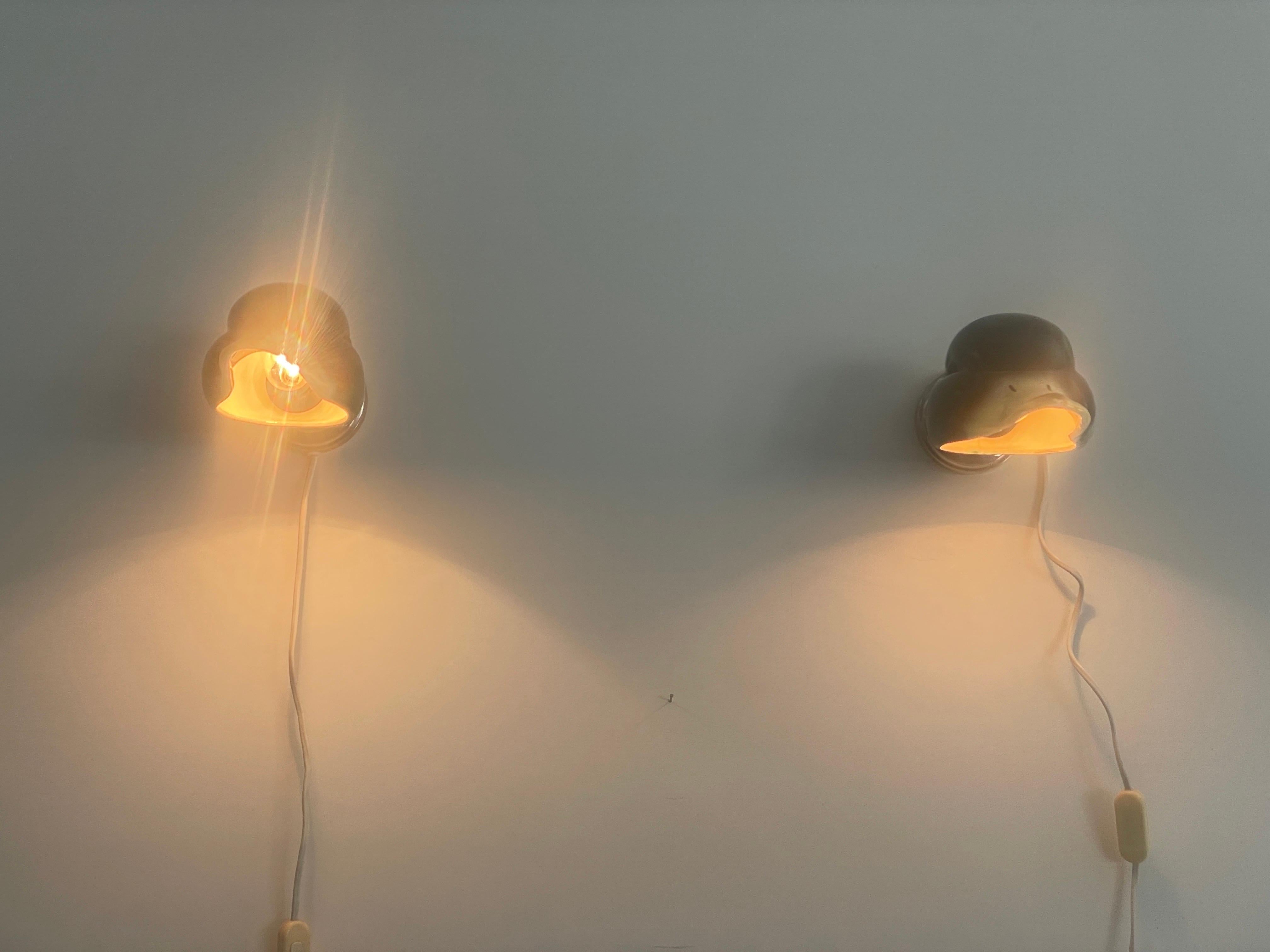 Coppia di lampade con paralume di anatra in porcellana della Gamla Stan's Lamp Factory, anni '70, Svezia in vendita 11