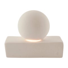 Eclipse-Tischlampe aus Porzellan der dänischen Künstlerin Christine Roland