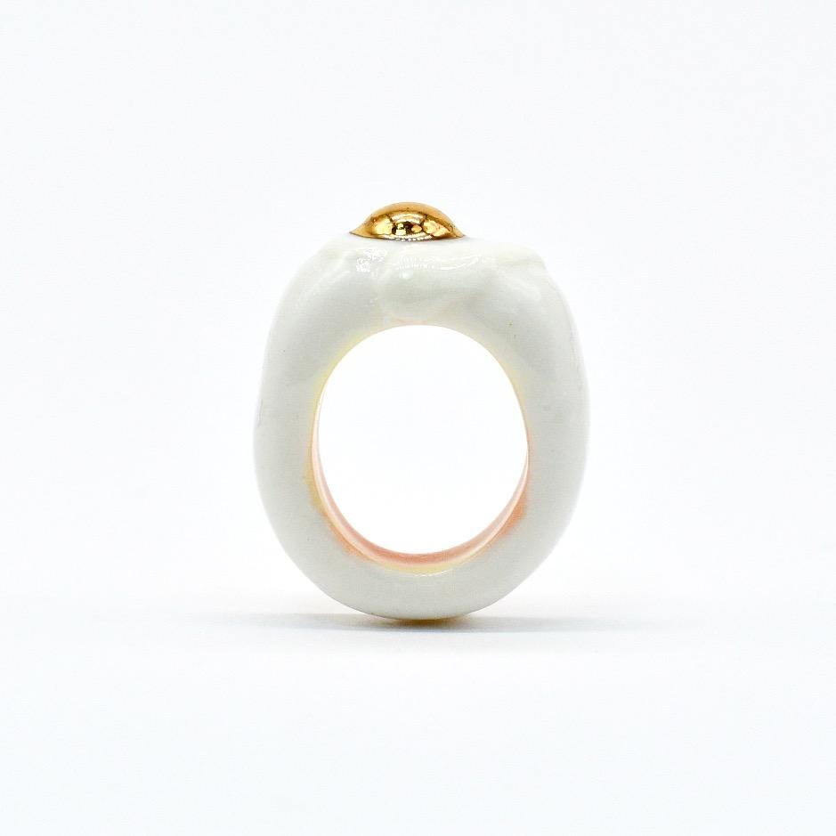 Porcelain EGG Ring  For Sale 1