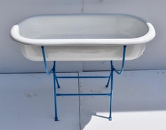 Porcelain Enamel Baby Bath on Stand