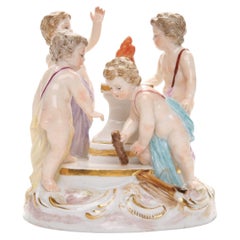 Statuetta in porcellana "Allegoria - Inverno" di Meissen, fine del XIX - inizio del XX secolo.