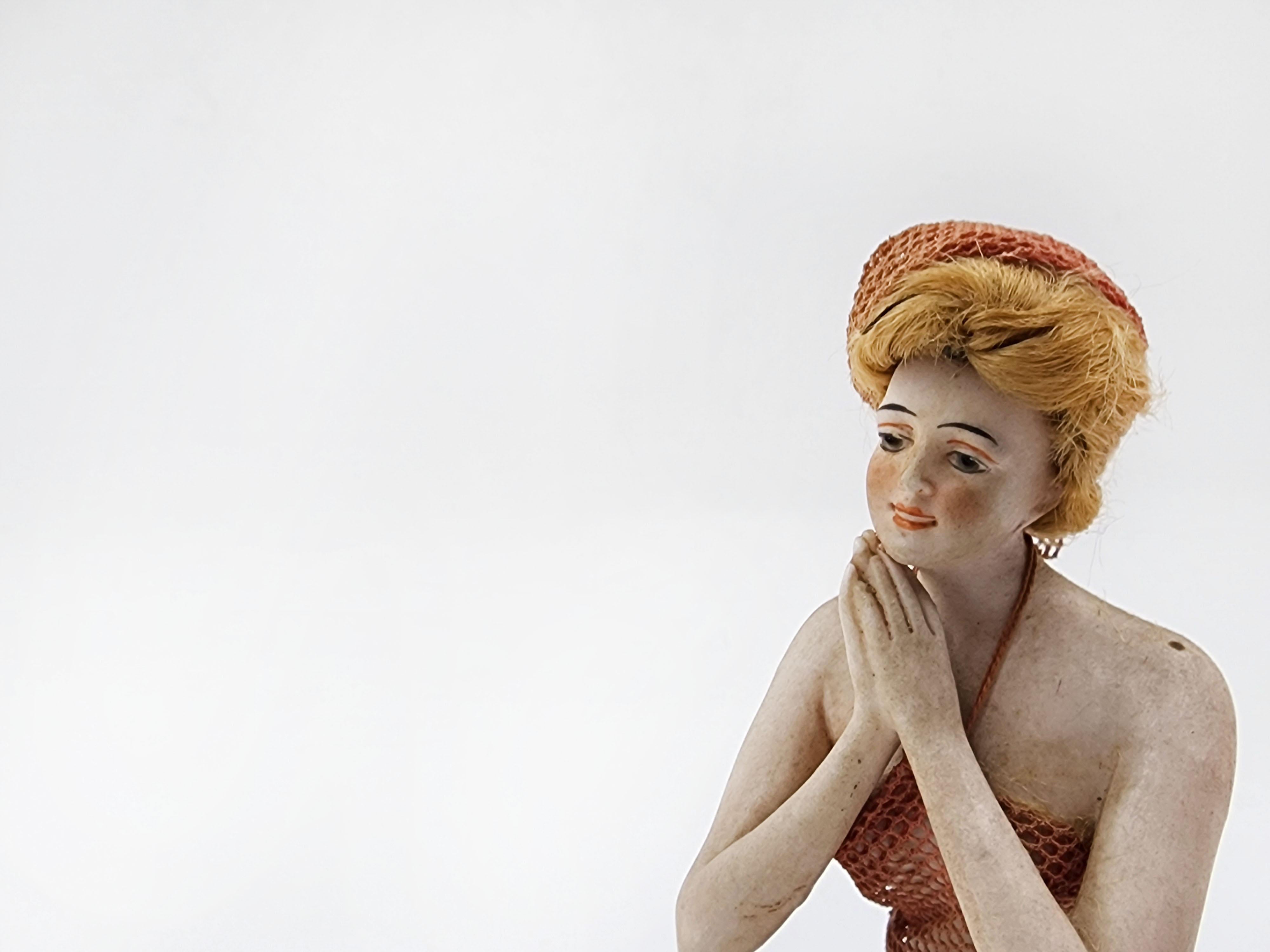 Fatto a mano Figura in porcellana 