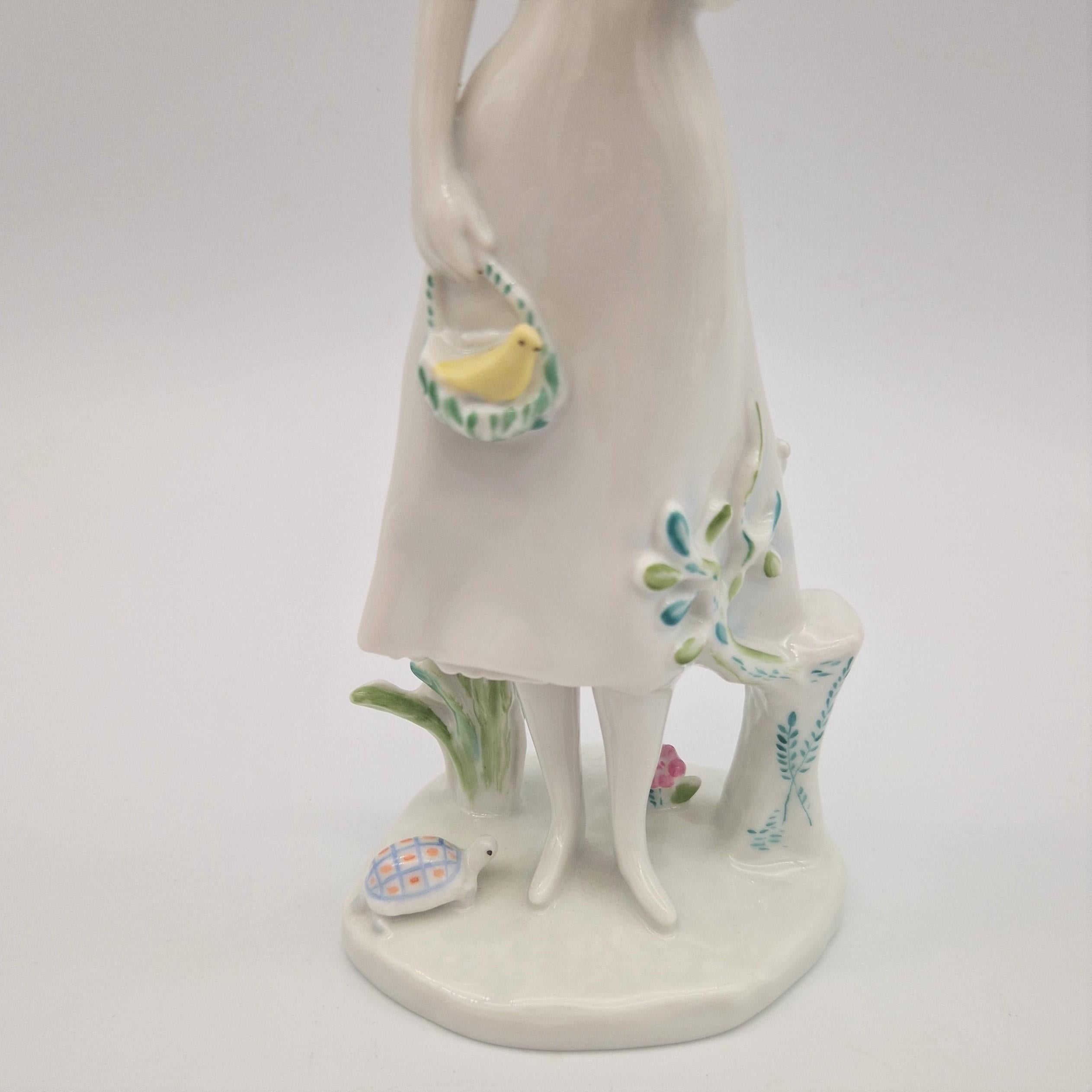 Porcelain figure by Raymont Peynet for Rosenthal. 1950 - 1959 For Sale 1