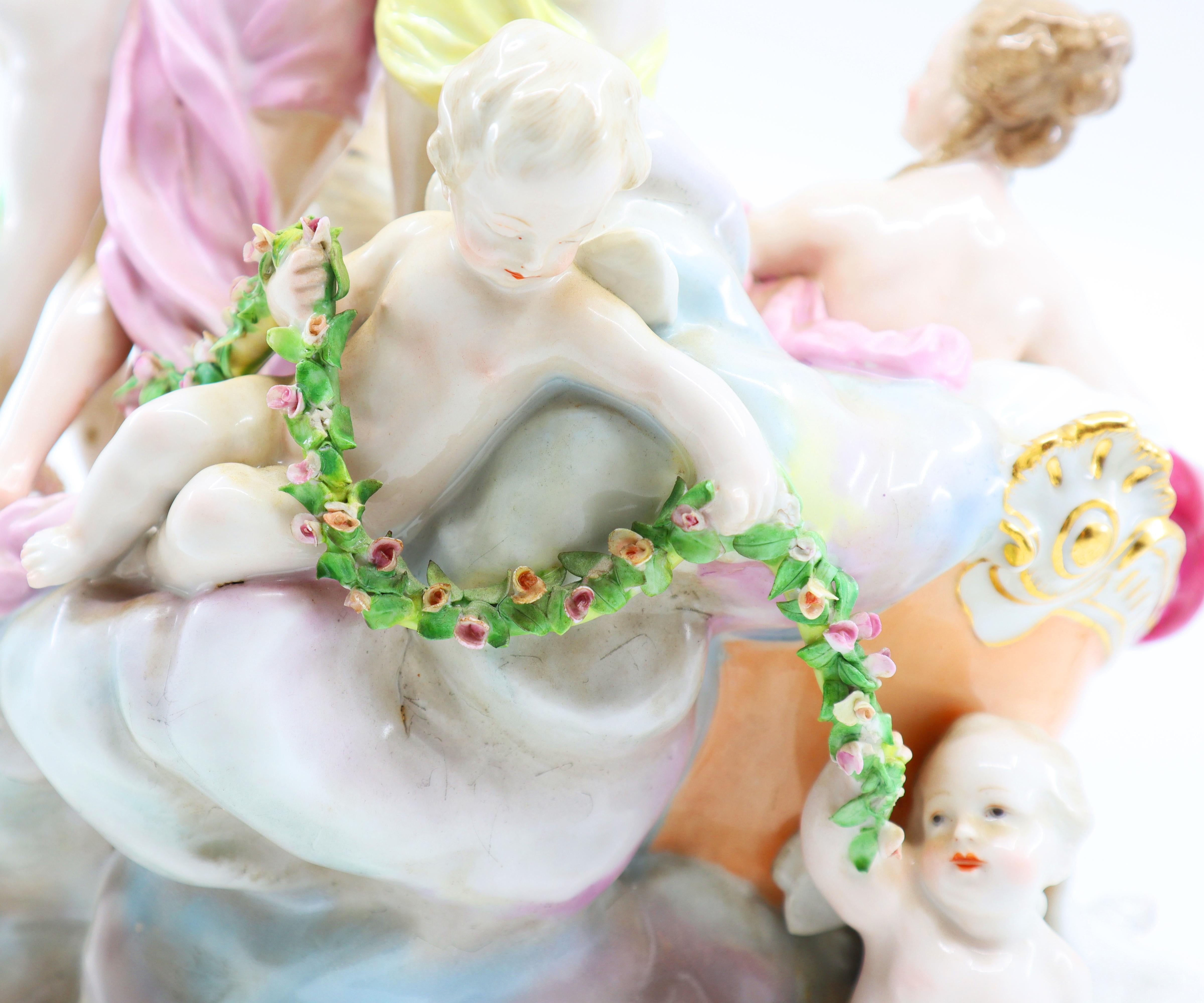 Groupe de Vénus et de Muses Samson en porcelaine 19ème siècle, Sèvres français en vente 10