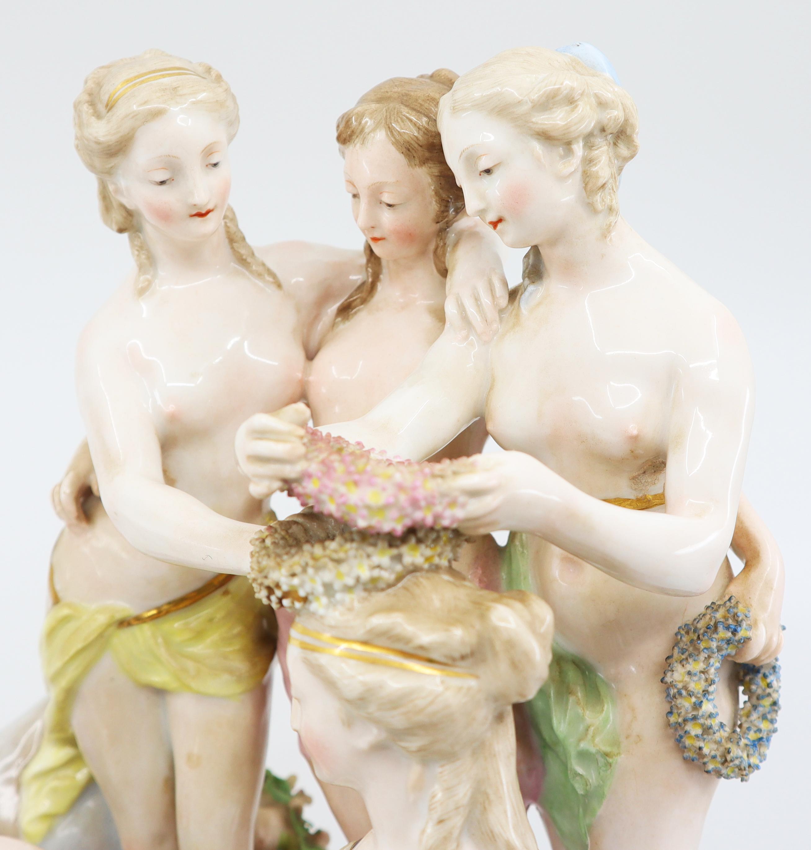 Porcelain Figure Group of Venus and Muses Samson 19th Century, Sevres French In Good Condition For Sale In Lantau, HK