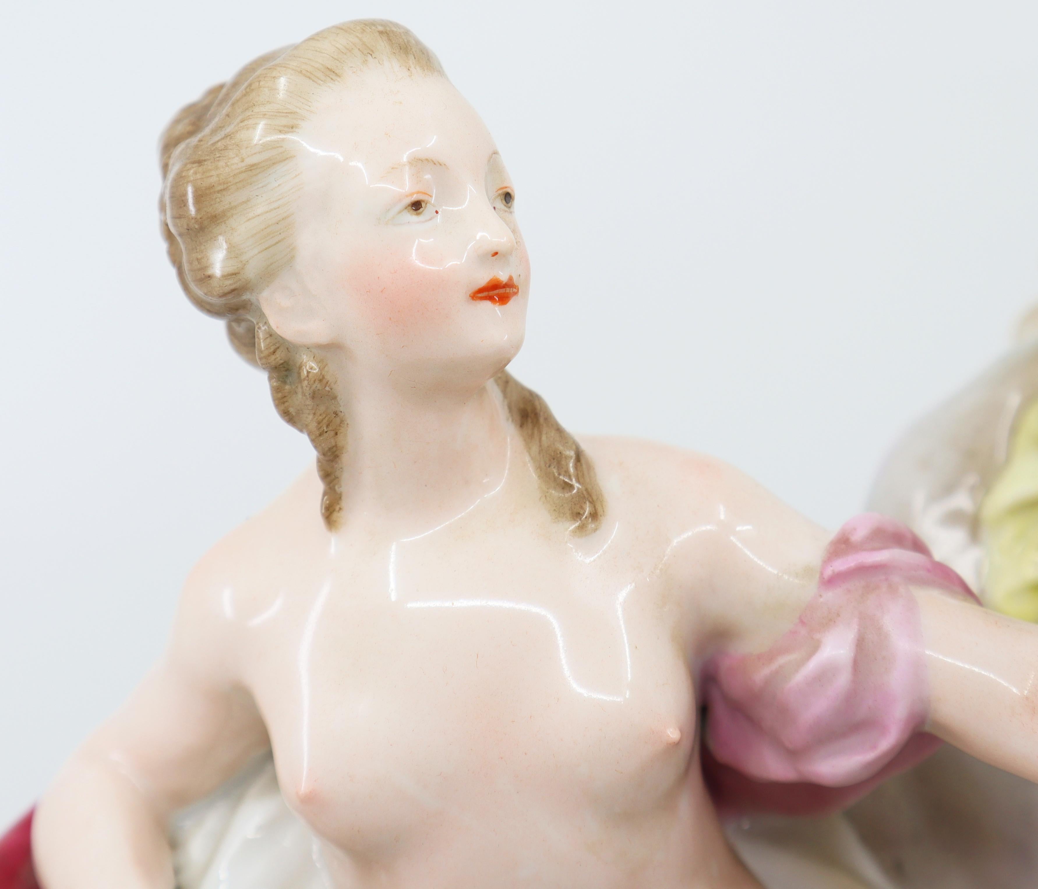 Groupe de Vénus et de Muses Samson en porcelaine 19ème siècle, Sèvres français en vente 3