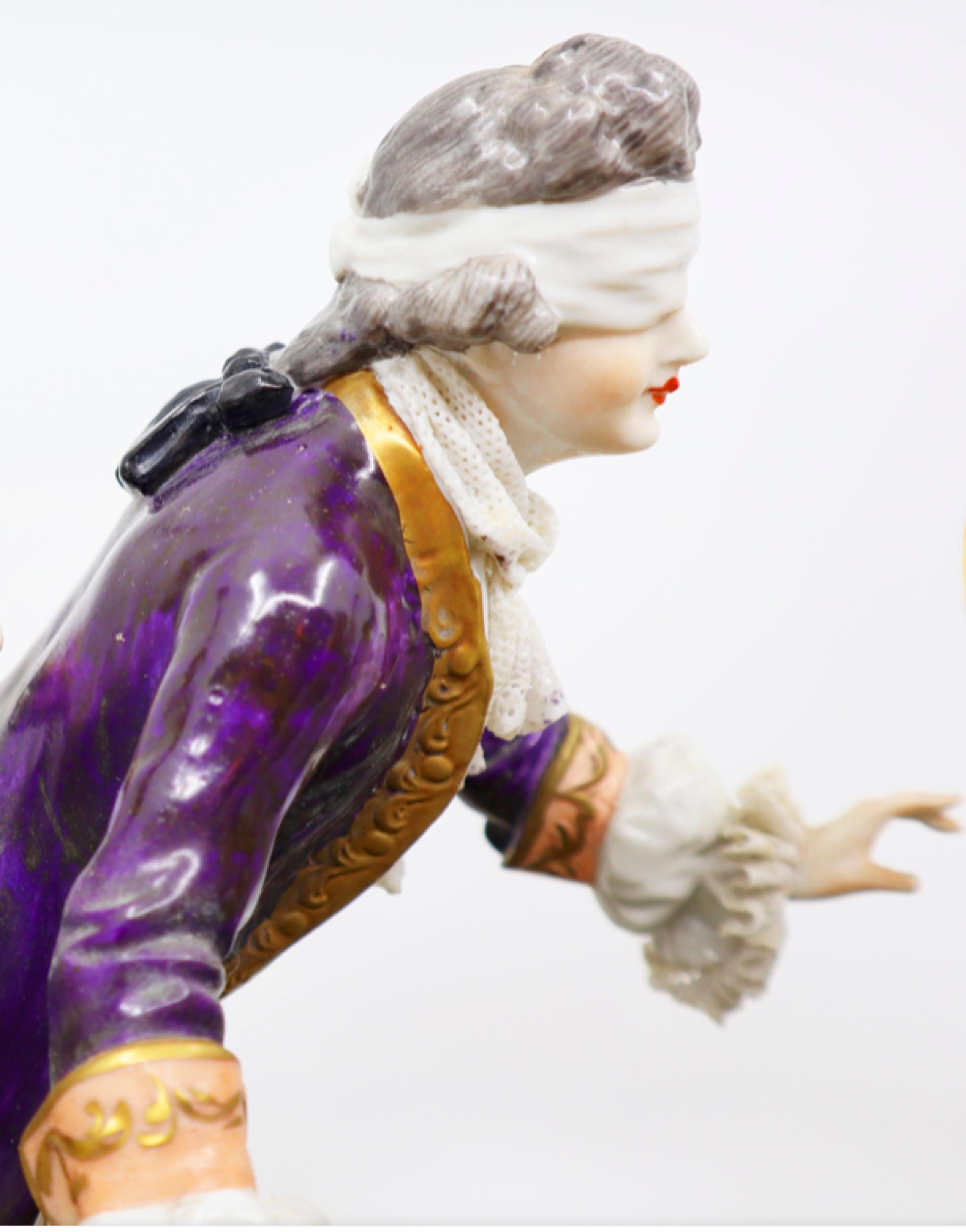 Porcelain Figure Group Playing the Blind Man's Buff 19th Century, French In Good Condition For Sale In Lantau, HK