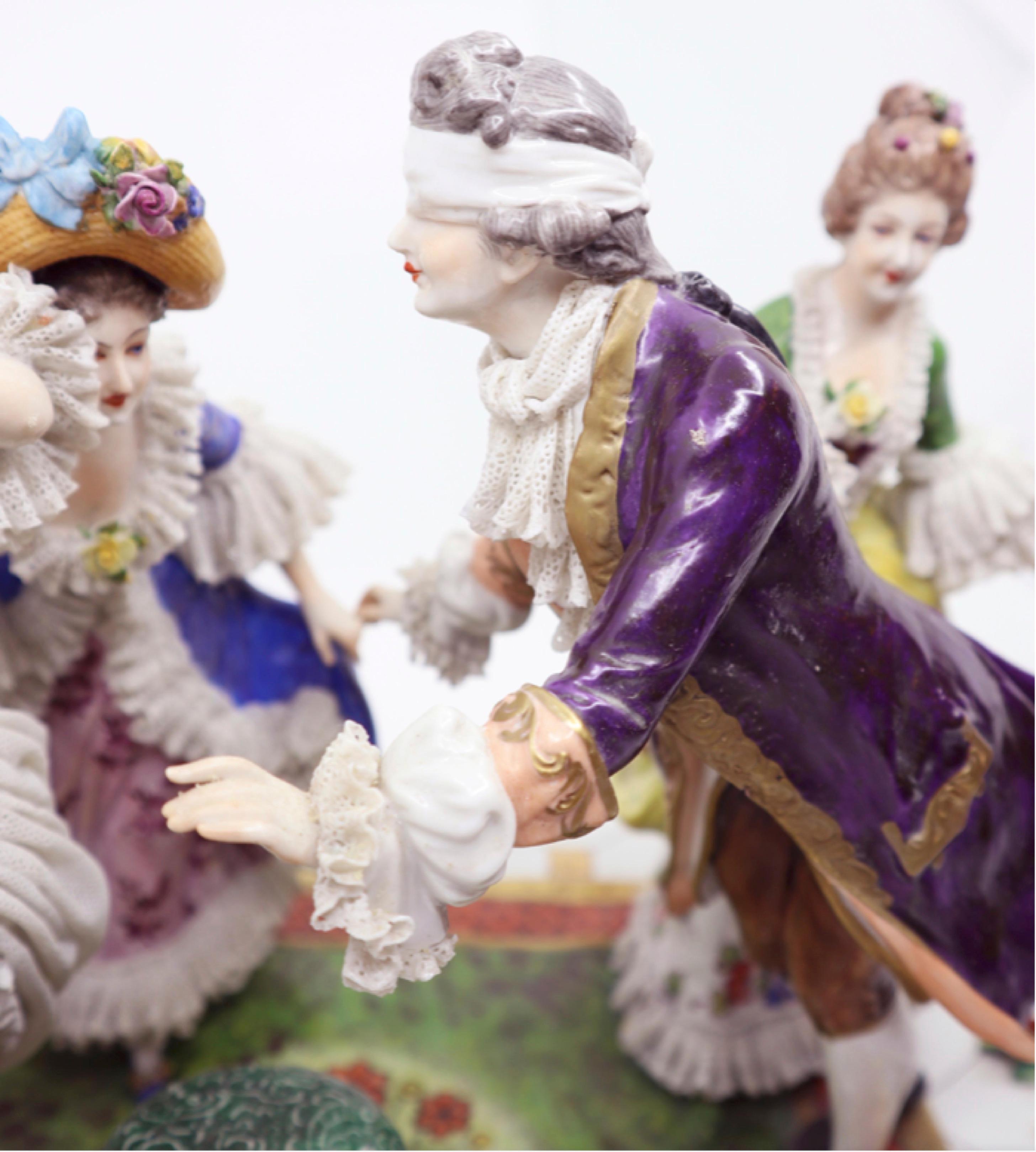 Porzellanfigurengruppe, die den Blinden spielen, 19. Jahrhundert, Französisch im Angebot 5