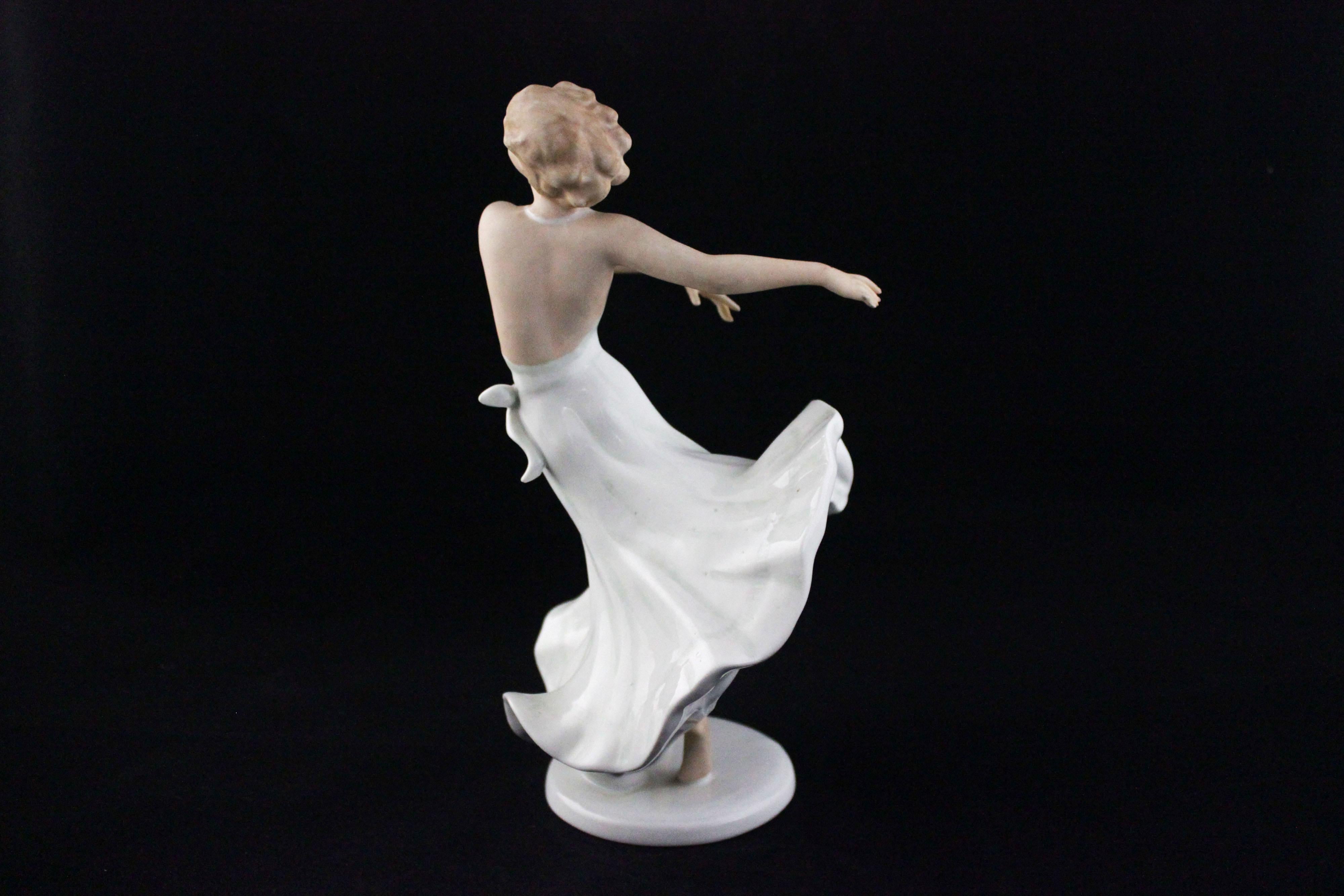 Allemand Figurine en porcelaine de Schaubach, années 1950 en vente
