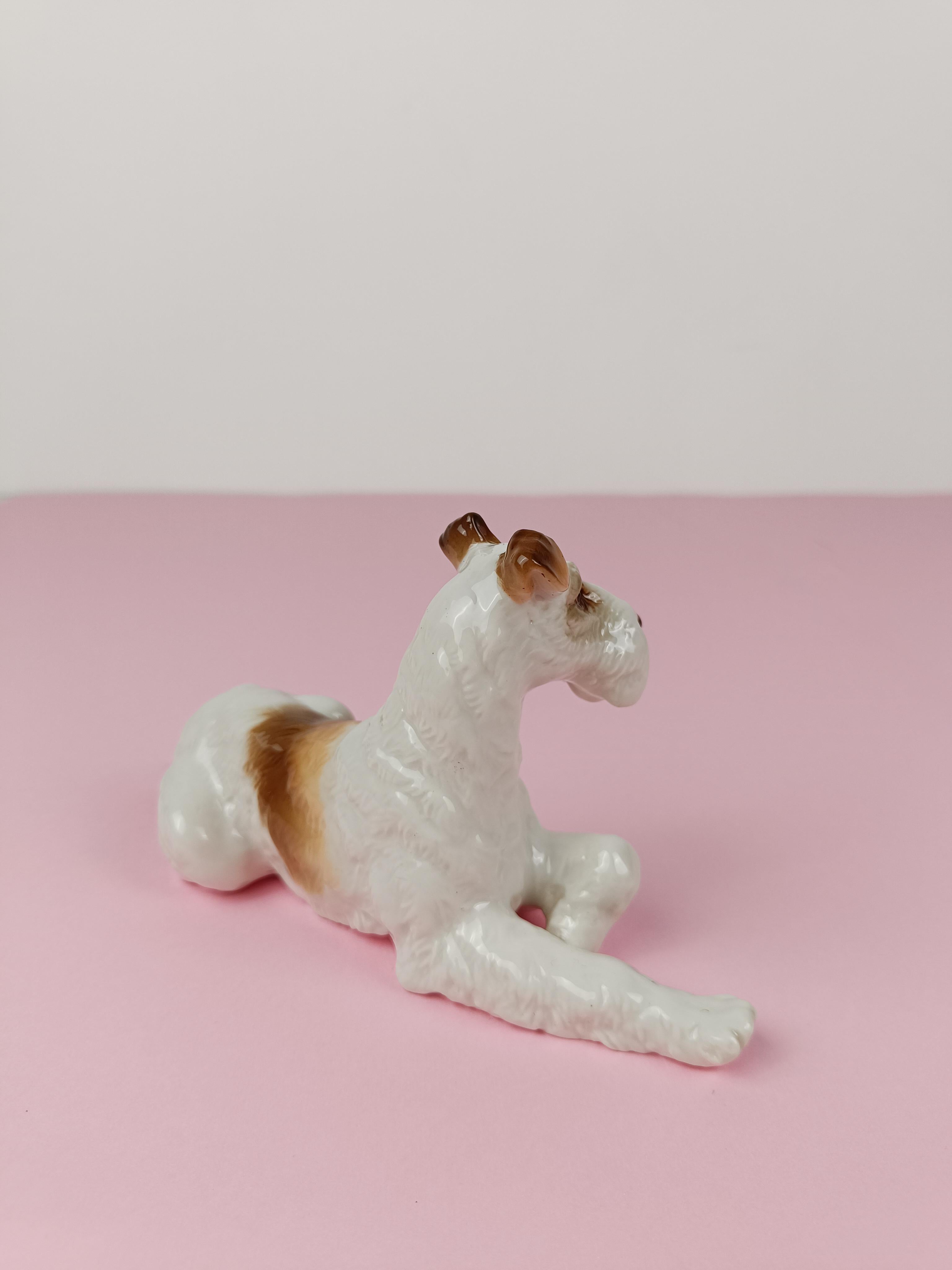 Statuetta in porcellana a forma di Wire Fox Terrier di Hutschenreuter Porcelain anni '50 in vendita 8