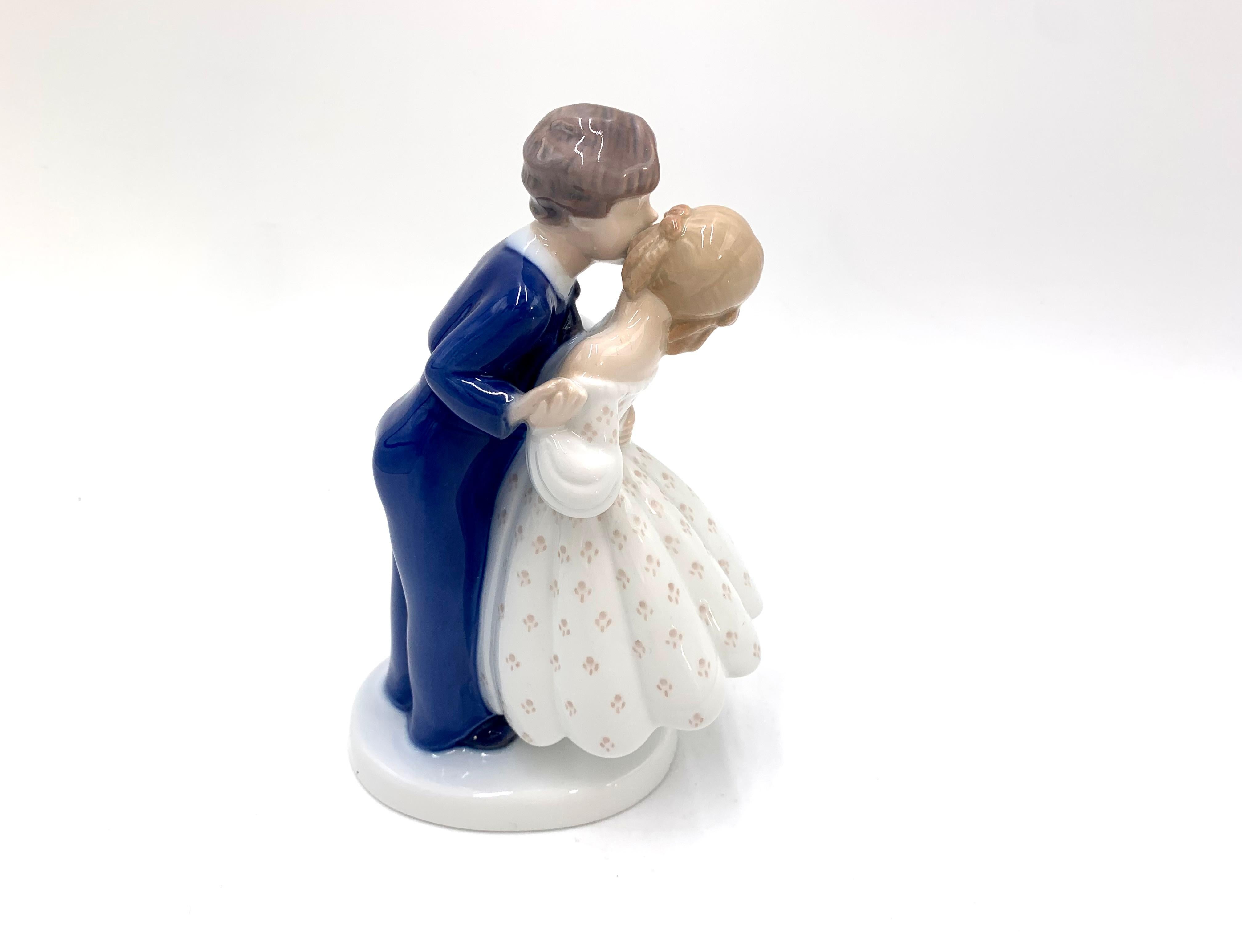 Danois Figurine d'un couple en porcelaine, Bing & Grondahl, Danemark en vente