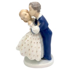 Vintage Porcelain Figurine of a Couple, Bing & Grondahl, Denmark