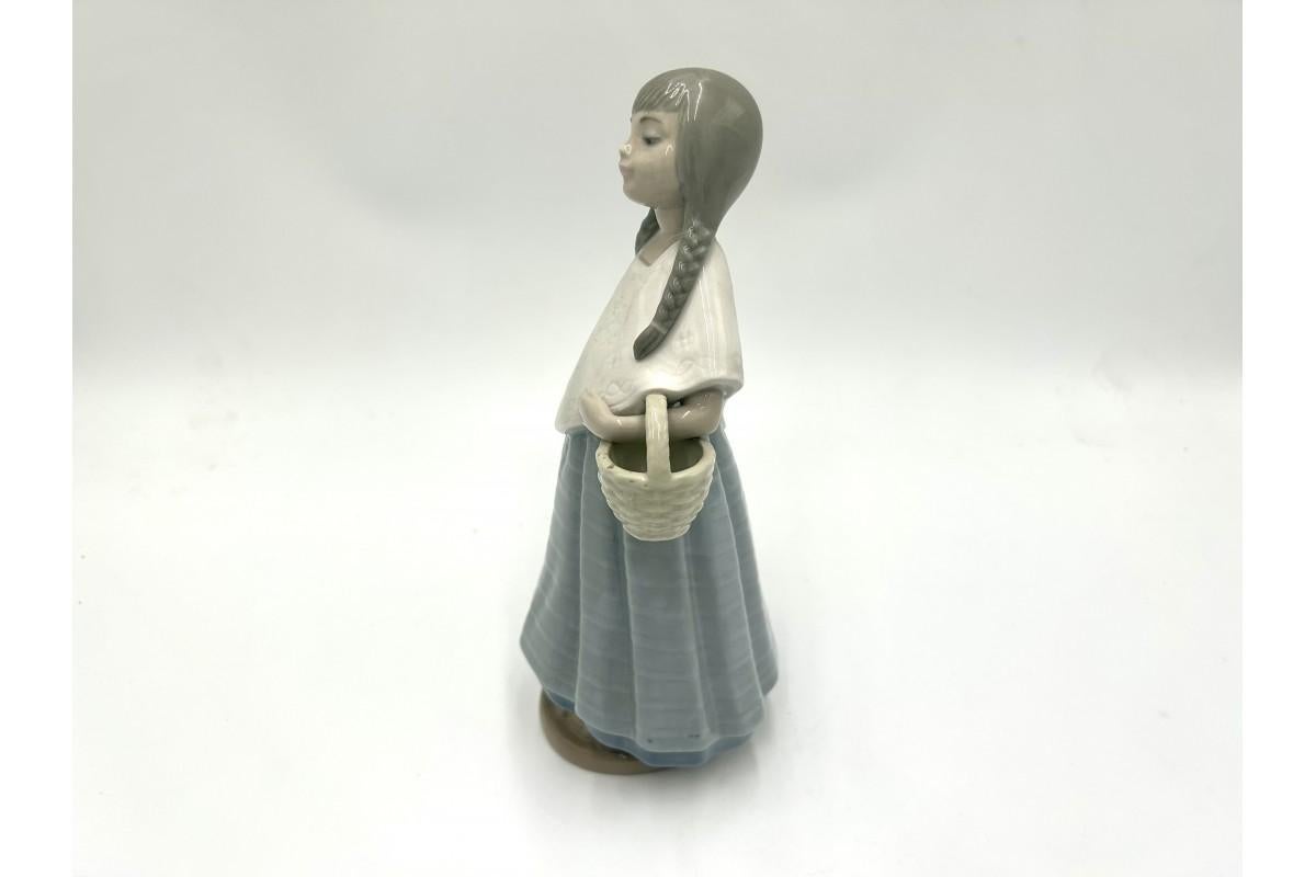 nao by lladro figurines