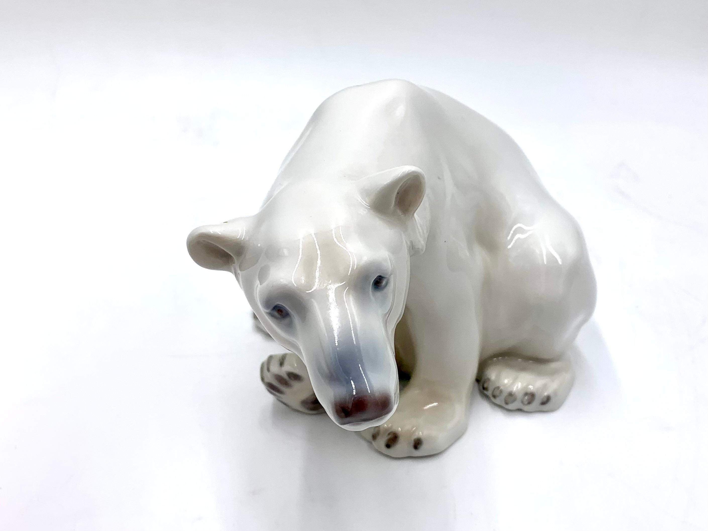 Porcelain figurine of a polar bear, Bing & Grondahl, Denmark, 1970s 1