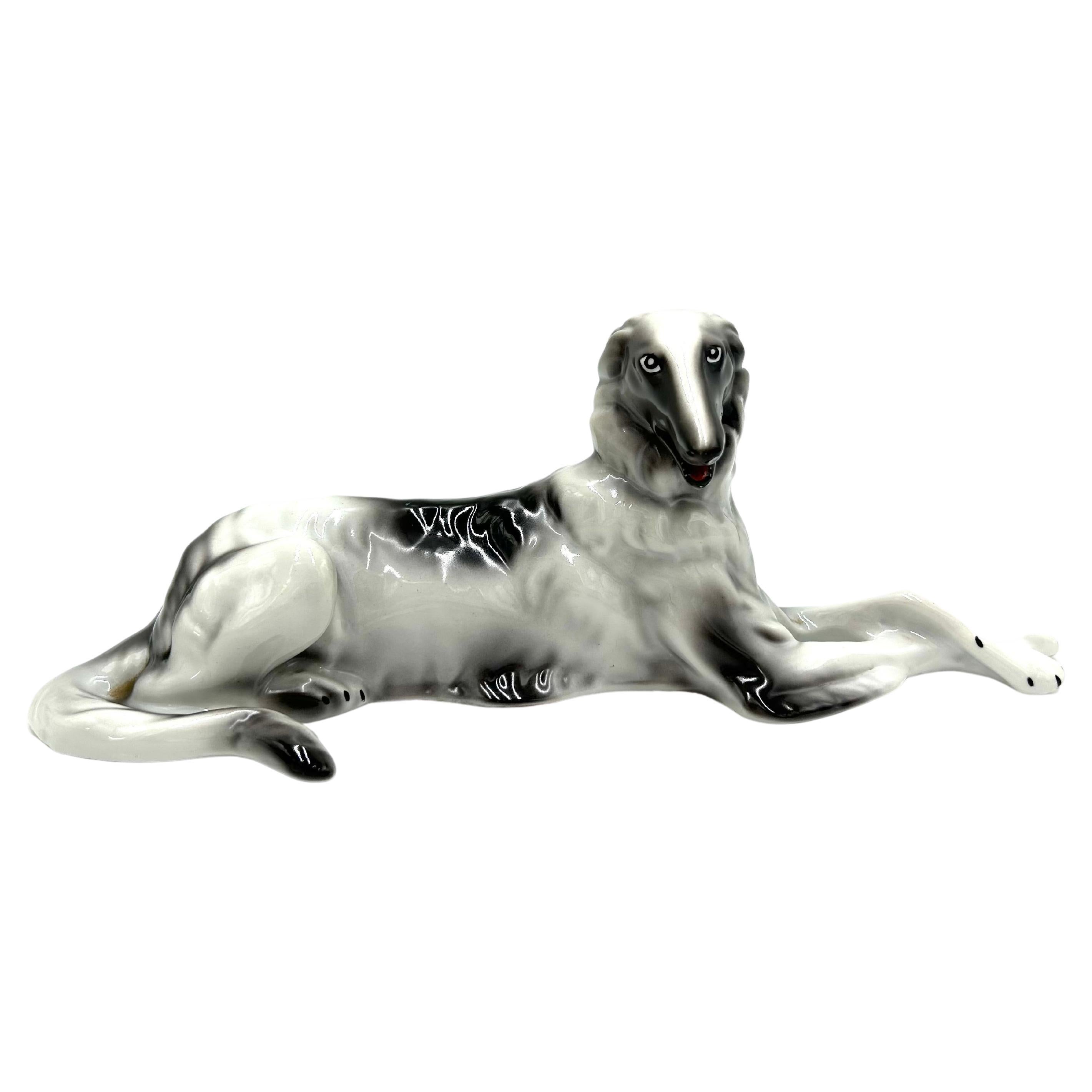 Porcelain figurine of Russian Borzoi Greyhound, Wałbrzych, 1960s. For Sale