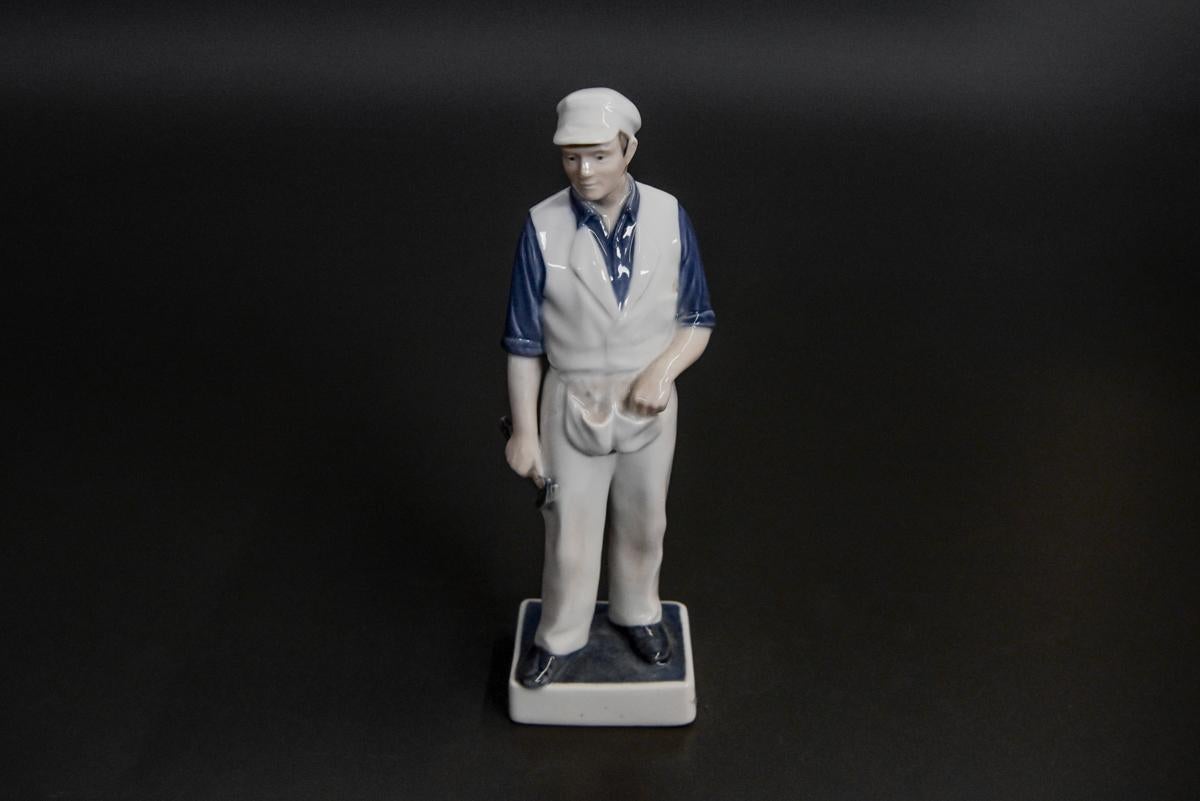 Porcelain figurine of the Danish Royal Copenhagen manufactory, perfect condition. The mark used in the period 1974-1978.