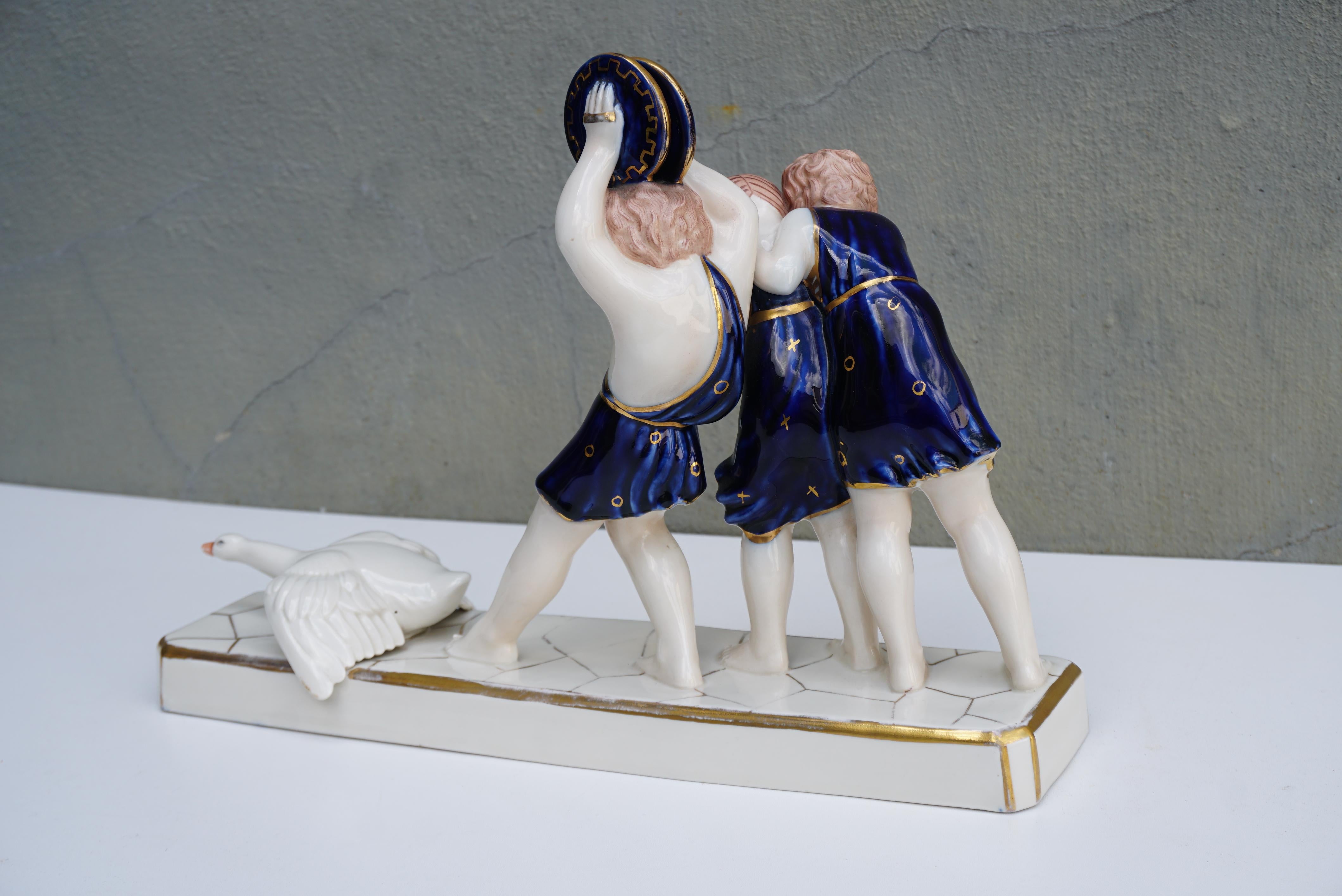 20ième siècle Figurine en porcelaine, Royal Dux en vente