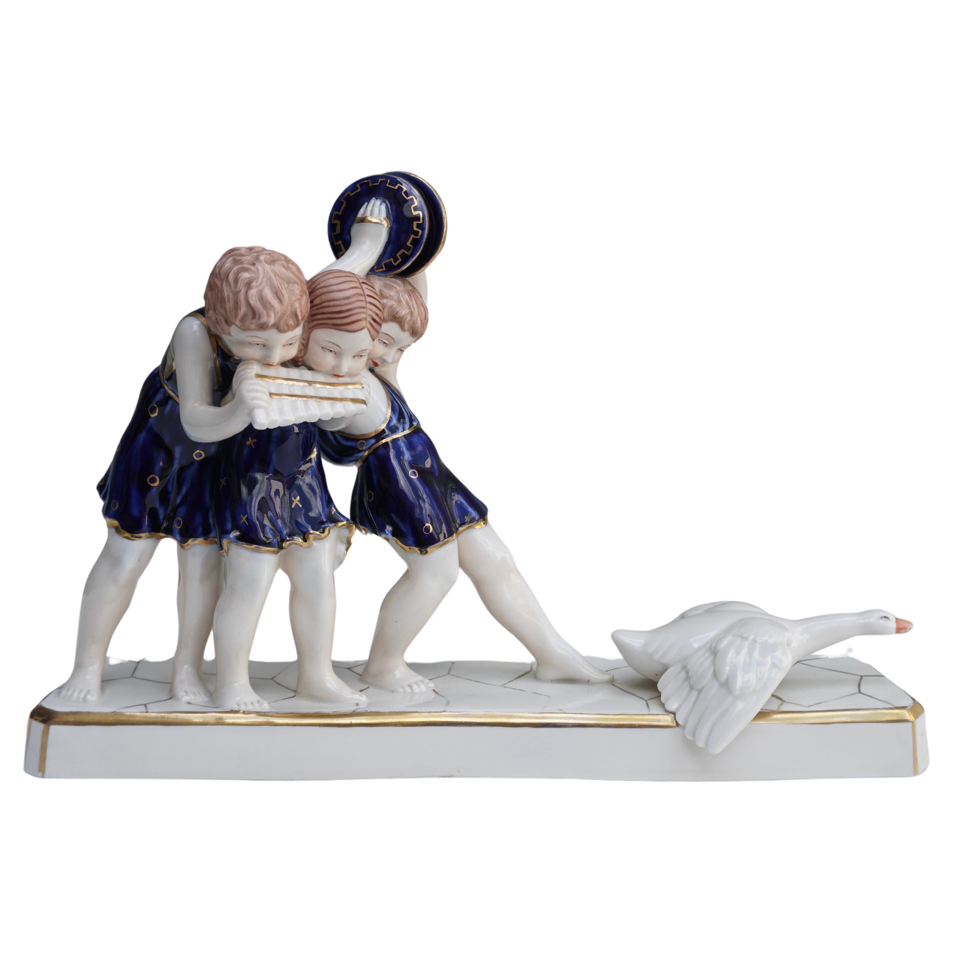 Figurita de porcelana, Royal Dux