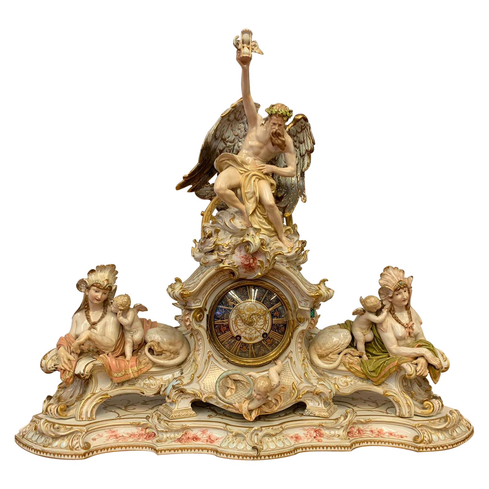 Porcelain Fireplace-Mantel Clock with Two Sphinxes and Cherubs KPM, Berlin